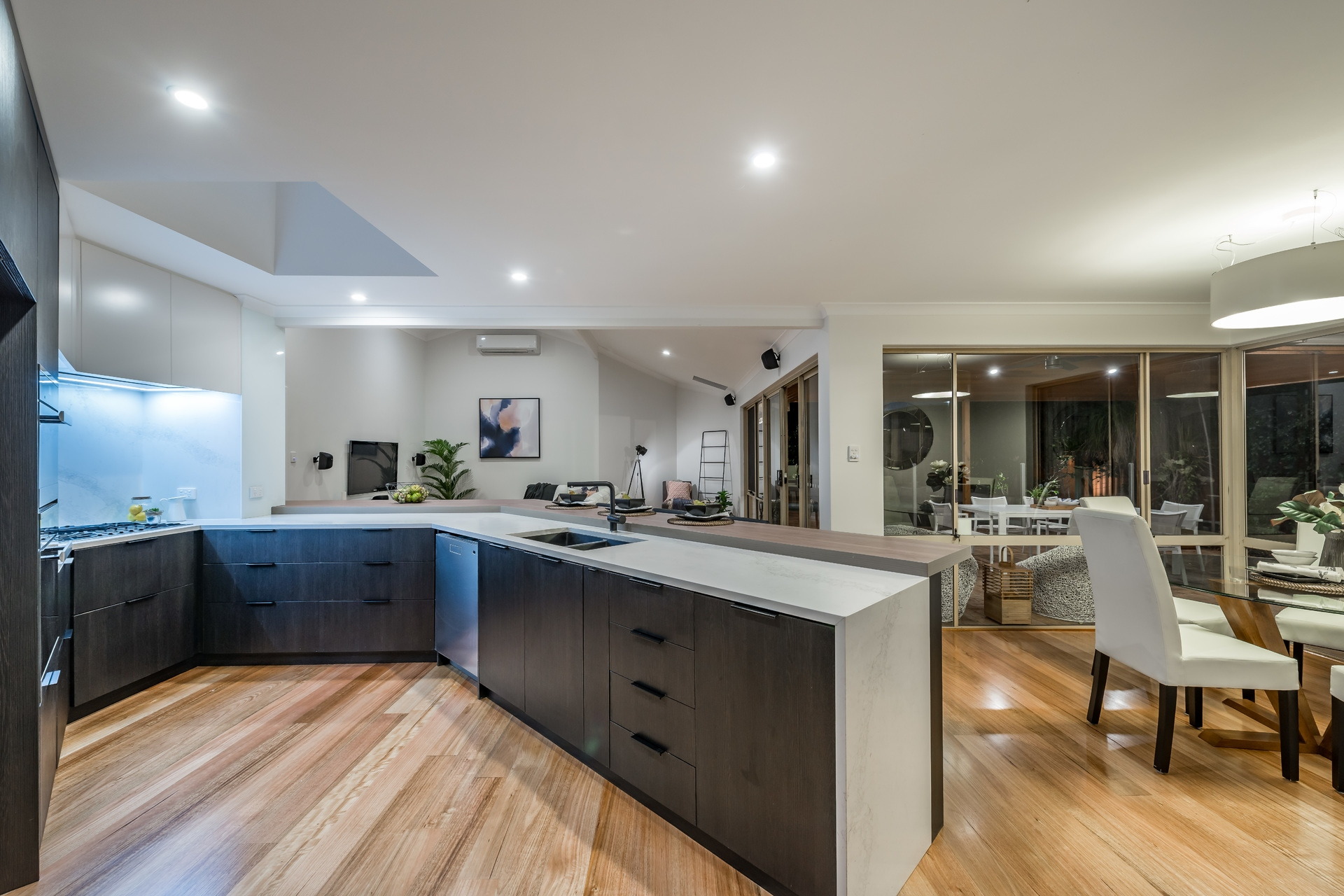 93 Clement Drive, Karrinyup - Thumbnail 7