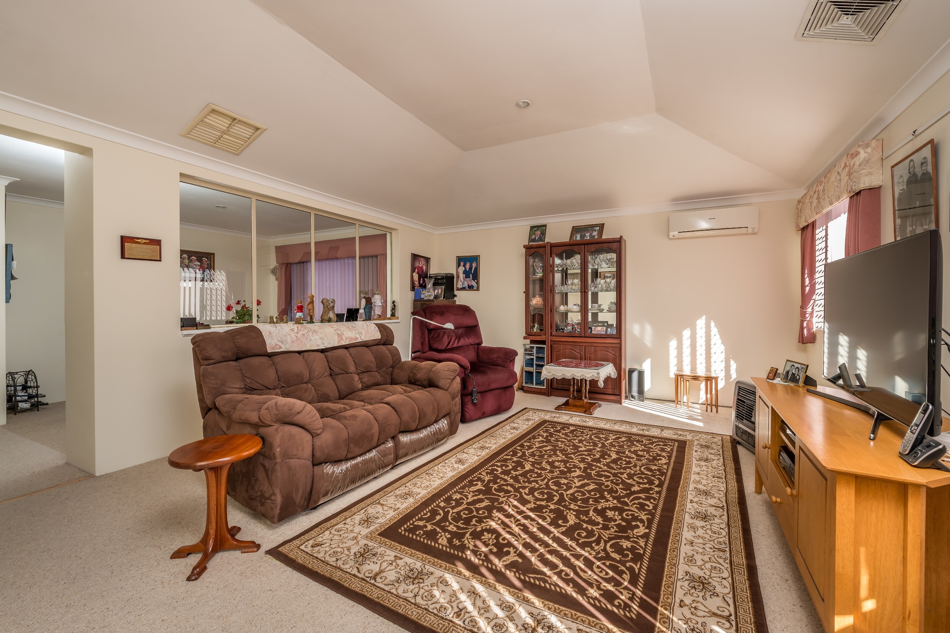 14 Lake Edge Court, Gwelup - Thumbnail 5