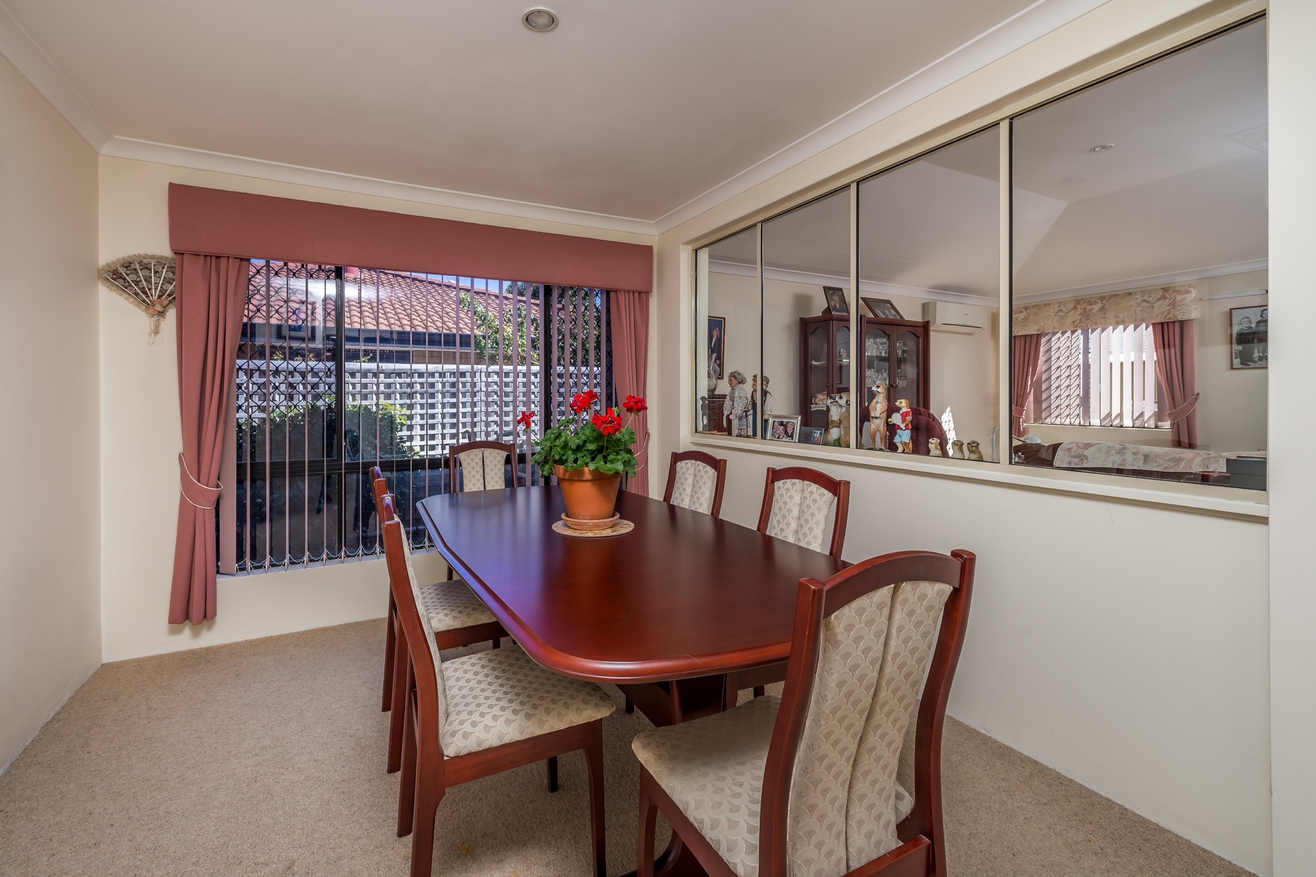 14 Lake Edge Court, Gwelup - Thumbnail 8