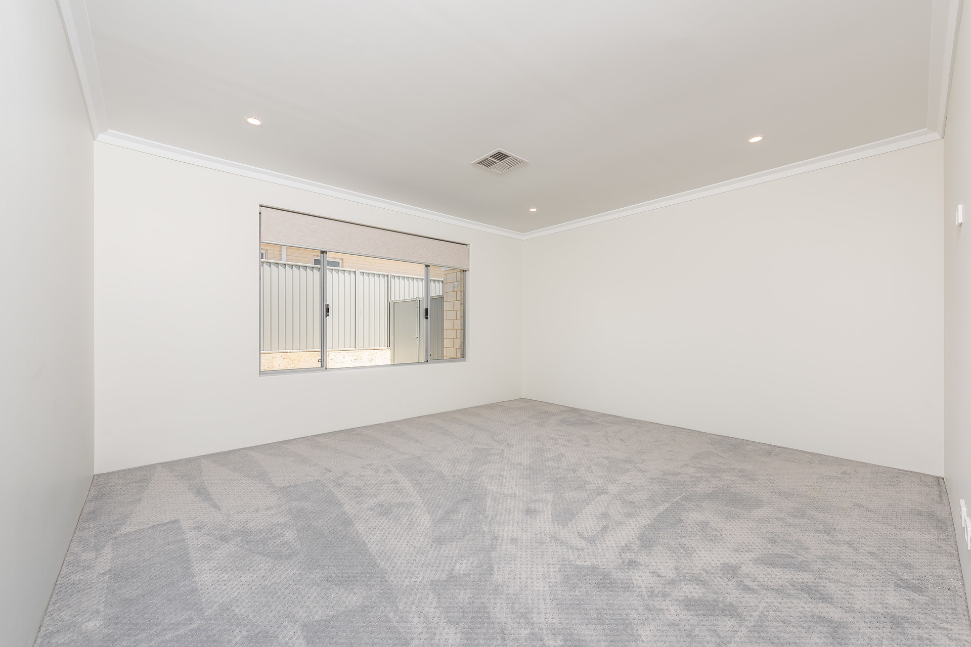 28 Perkins Drive, Clarkson - Thumbnail 8
