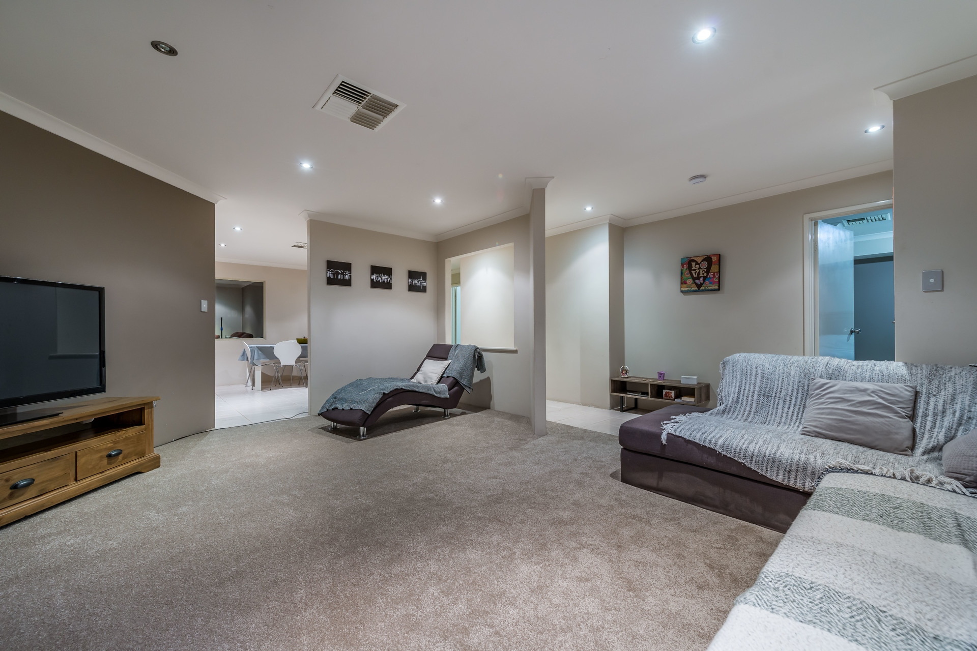65 Delonix Circle, Woodvale - Thumbnail 4
