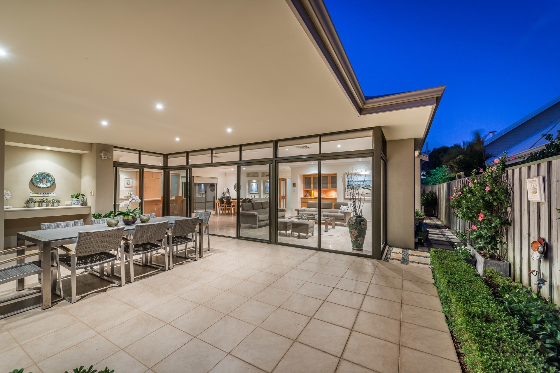 House Sold 26 Willow Bank Entrance, Gwelup