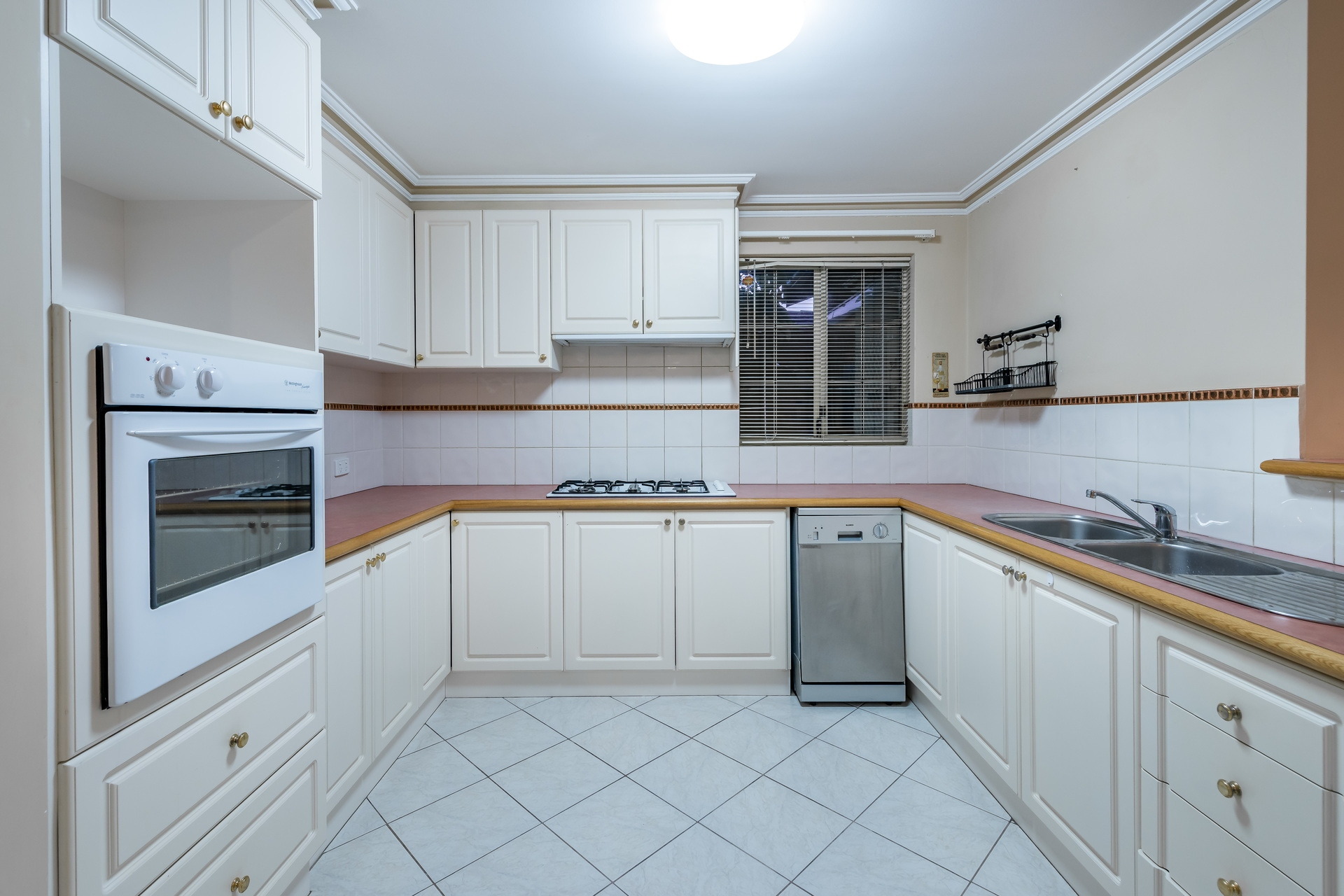 3B Piedmont Court, Nollamara - Thumbnail 8