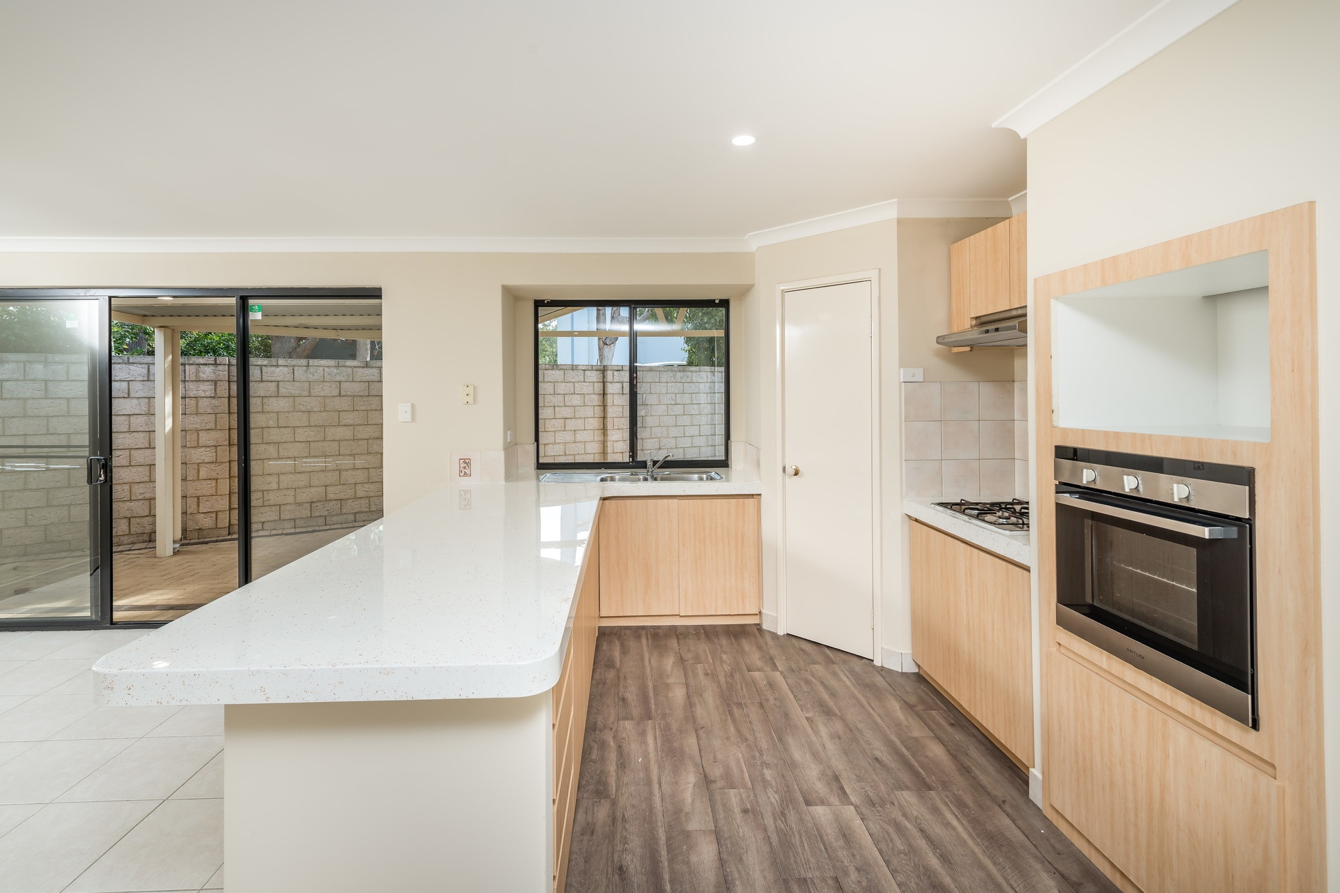 45 Elyard Crescent, Stirling - Thumbnail 8