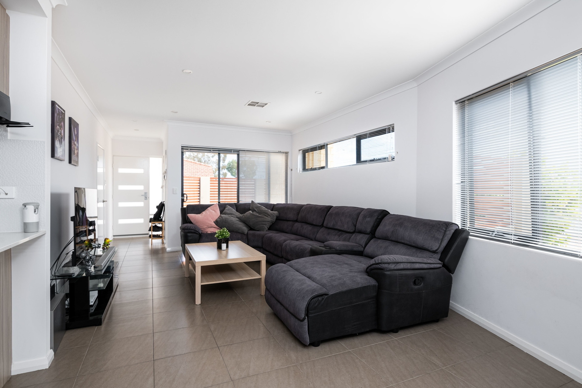 1/216 Amelia Street, Balcatta - Thumbnail 3