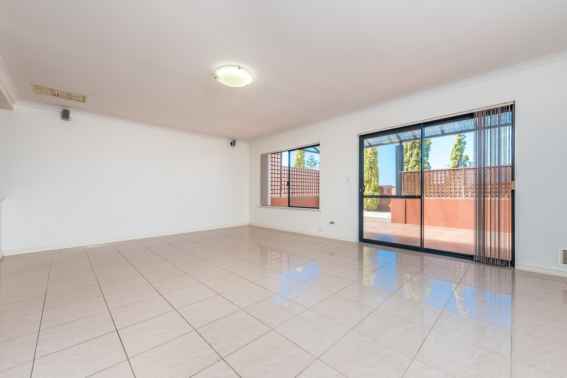 5  Seville Crest, Mindarie - Thumbnail 6
