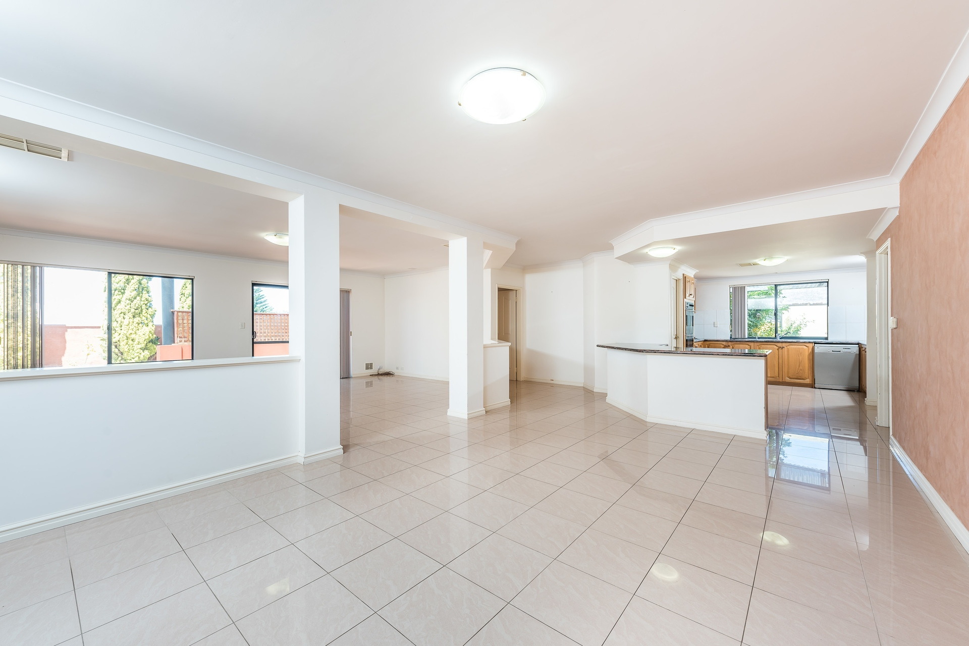 5  Seville Crest, Mindarie - Thumbnail 7