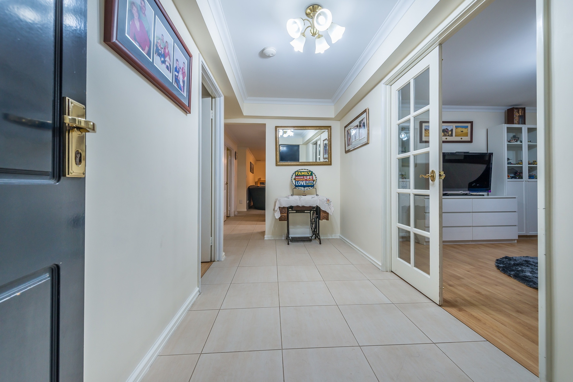 1 Eyrean Way, Gwelup - Thumbnail 5