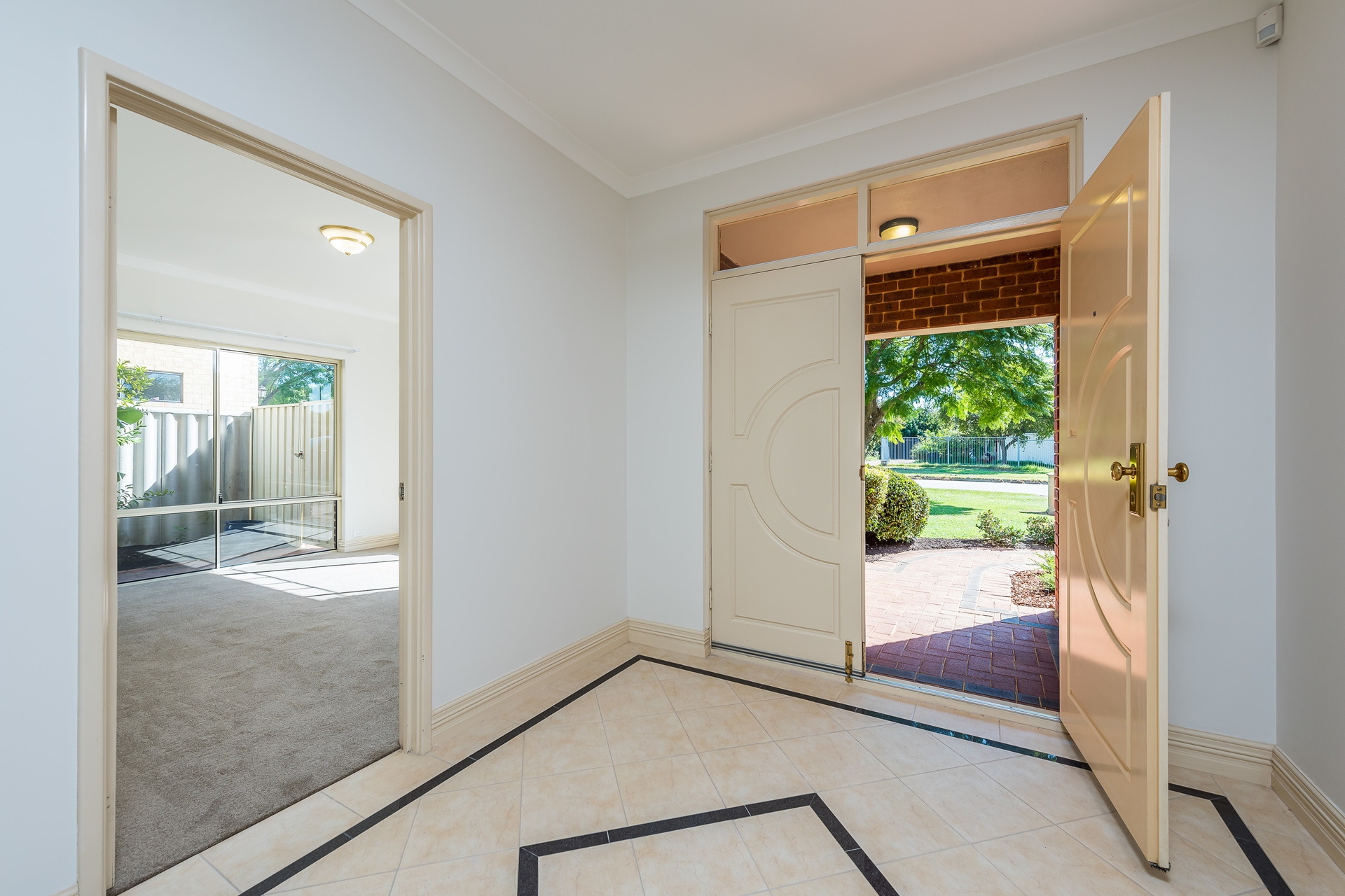 1A Salen Court, Ardross - Thumbnail 4