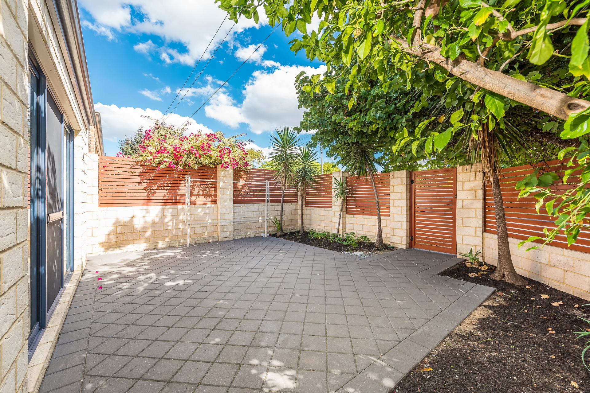 48 Loxwood Road, Balga - Thumbnail 2