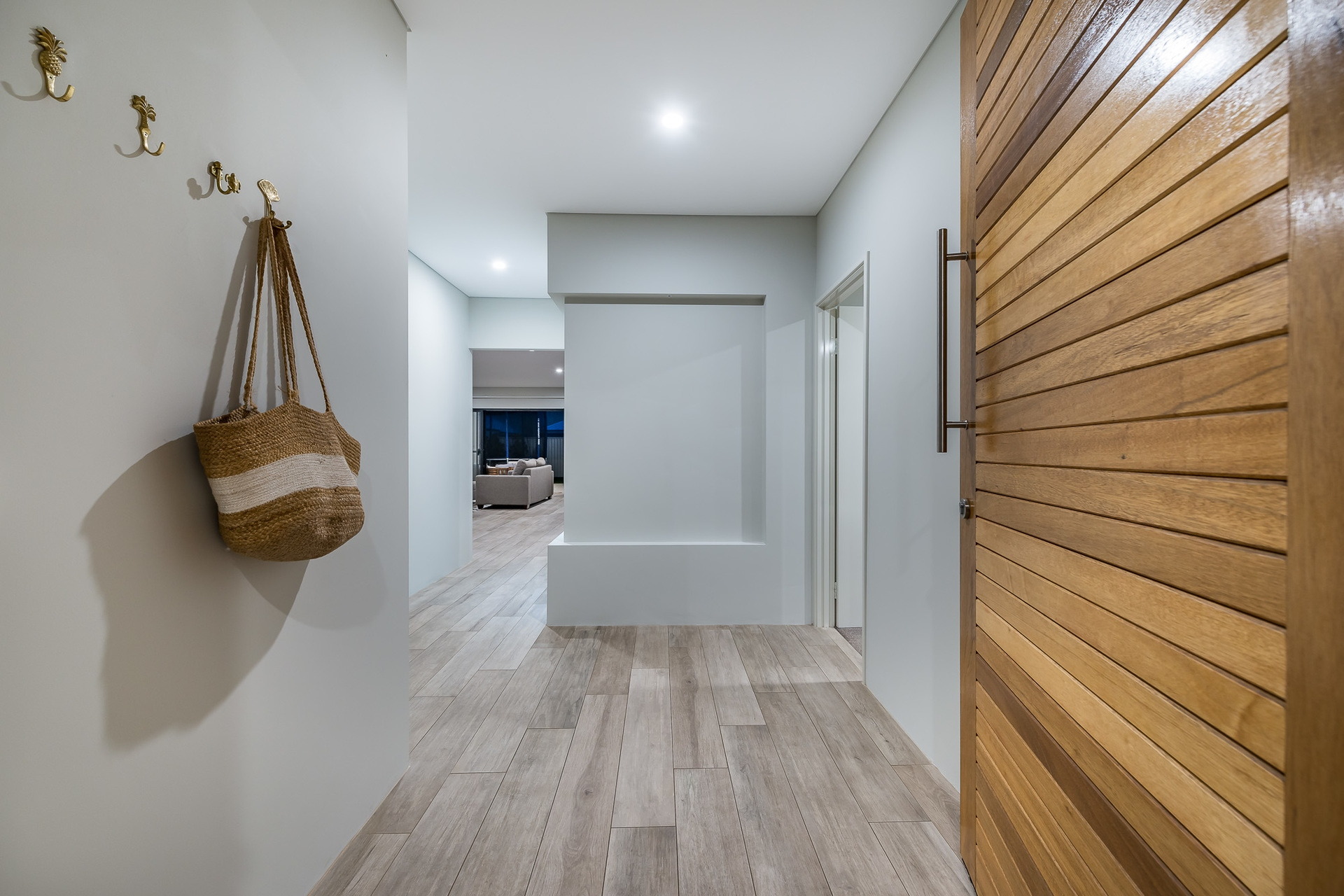 12 Garners Way, Burns Beach - Thumbnail 2