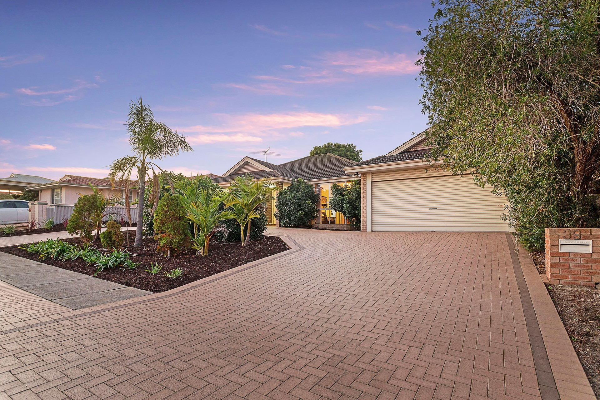 House Sold 39 Augustus Way, Marangaroo