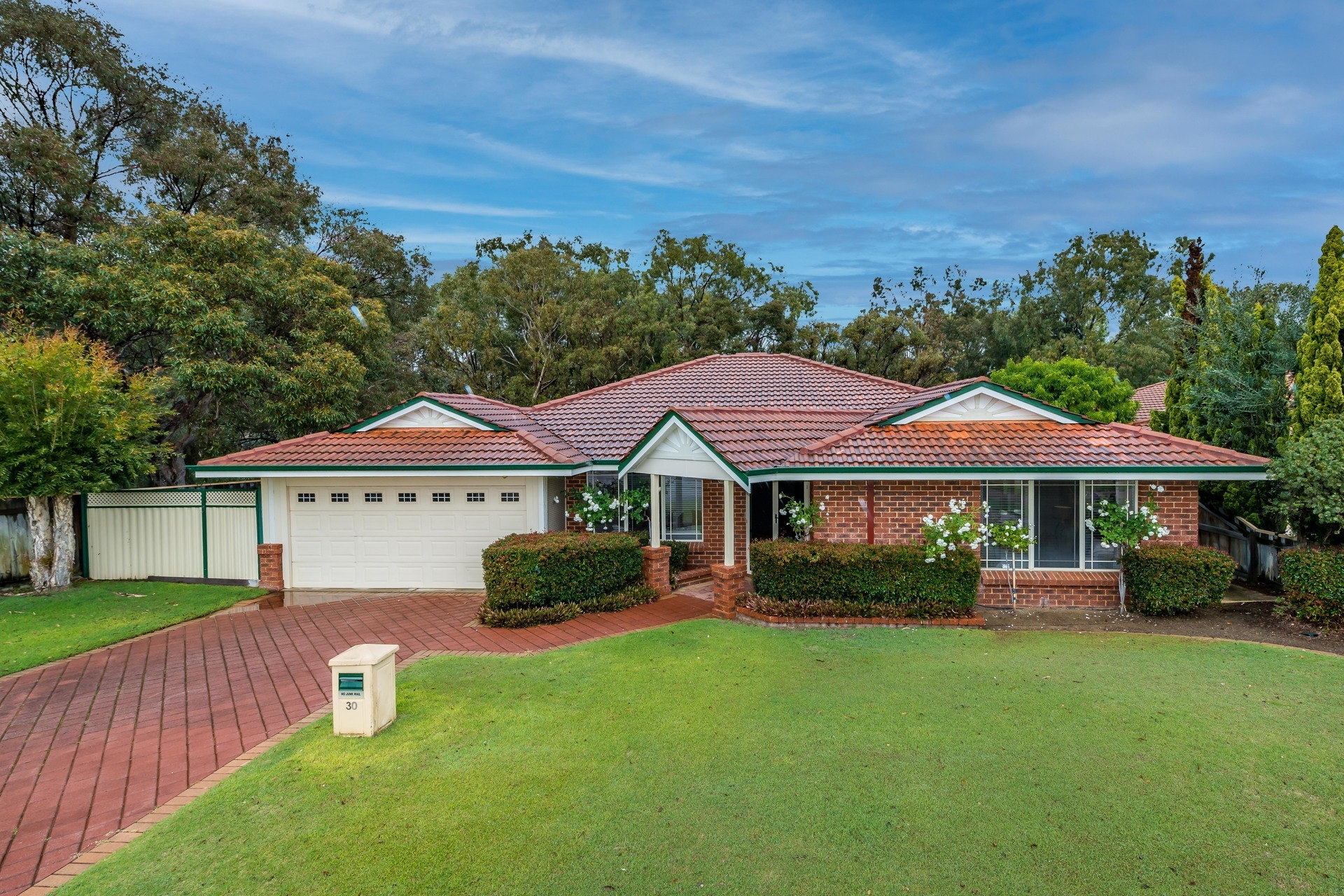 House Sold 30 Allanson Retreat, Gwelup