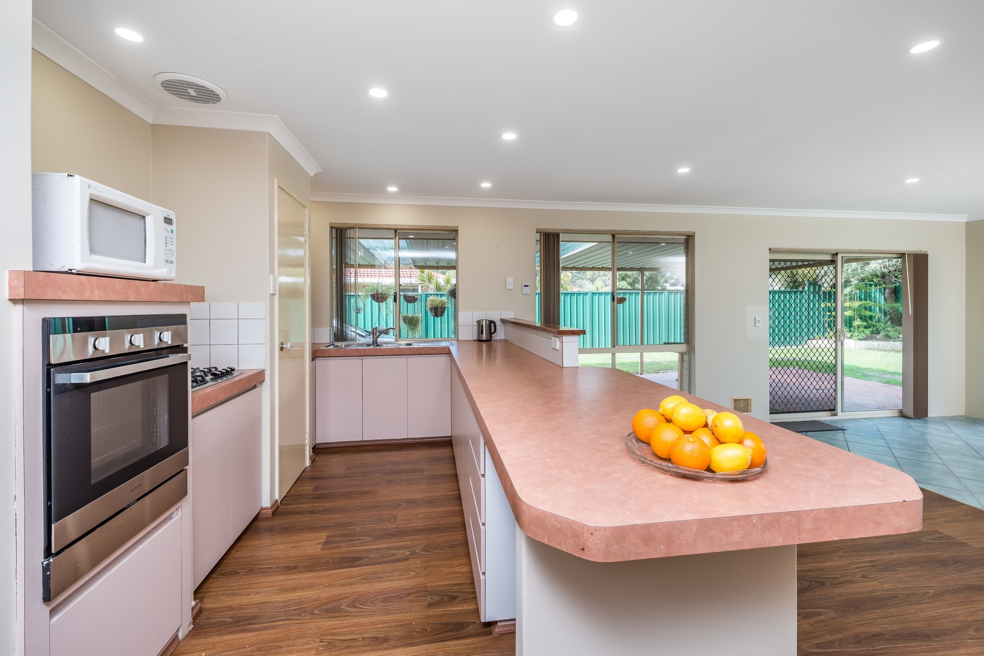 9 Canopy Court, Banksia Grove - Thumbnail 5