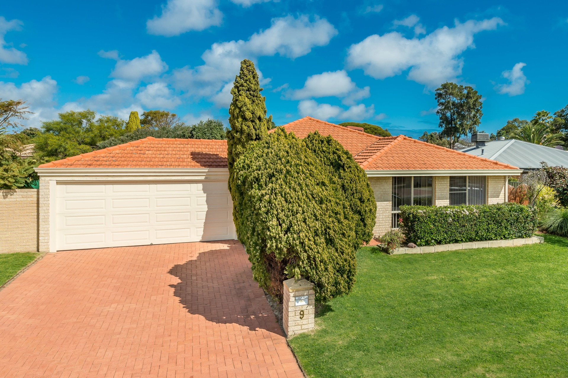 9 Canopy Court, Banksia Grove - Thumbnail 6