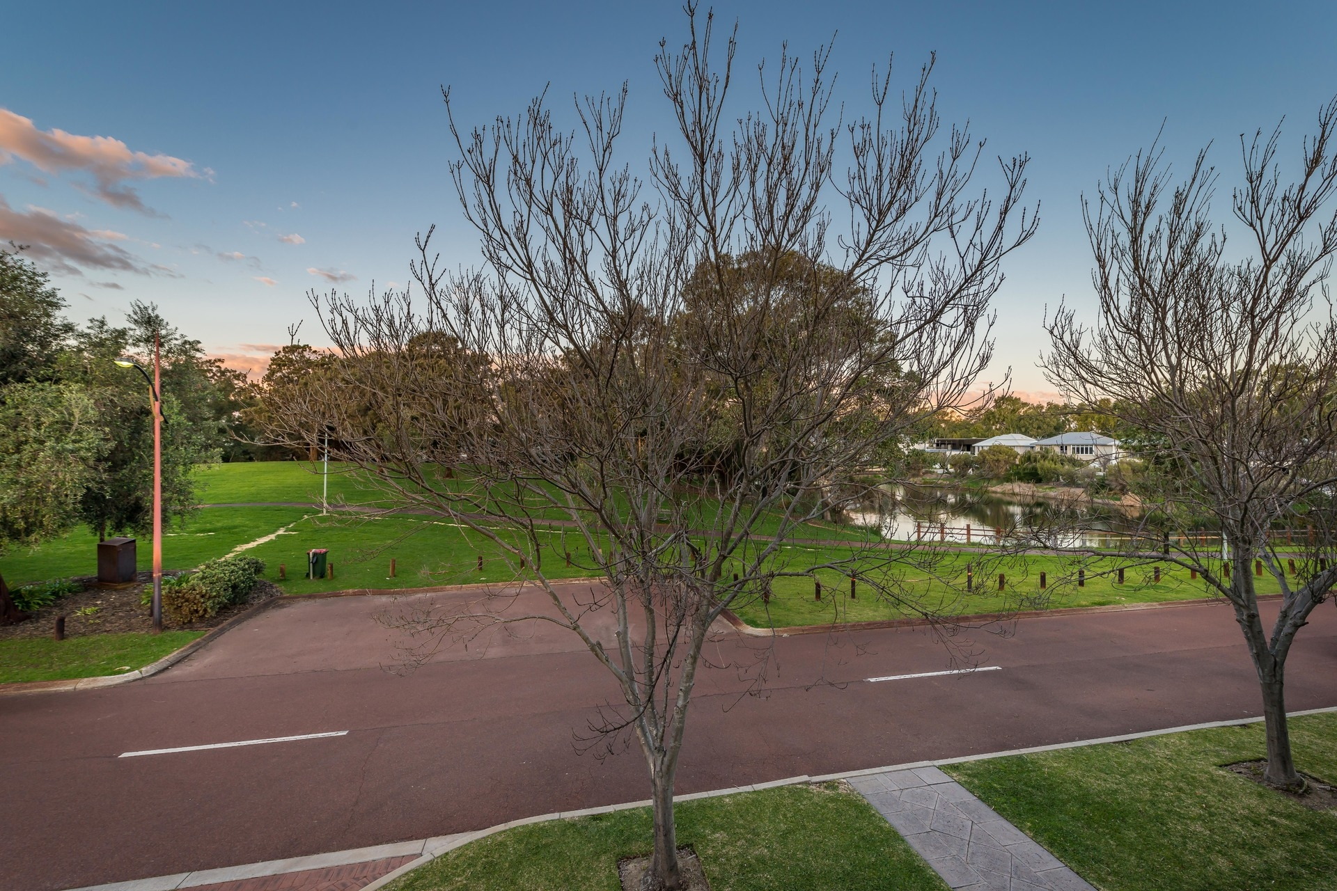 7  Water Crest Gardens, Gwelup - Thumbnail 2