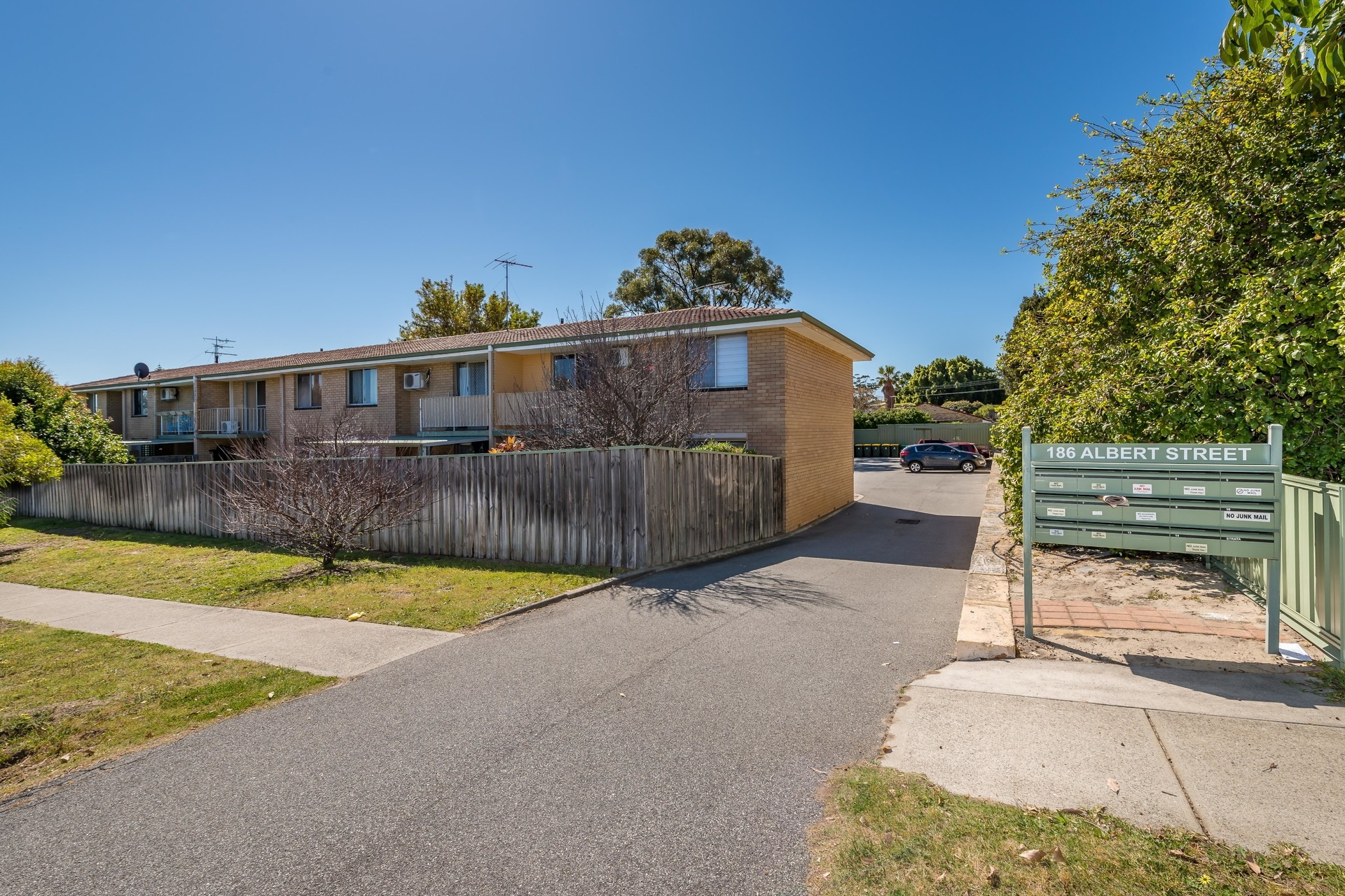 1/186 Albert Street, Osborne Park - Thumbnail 6