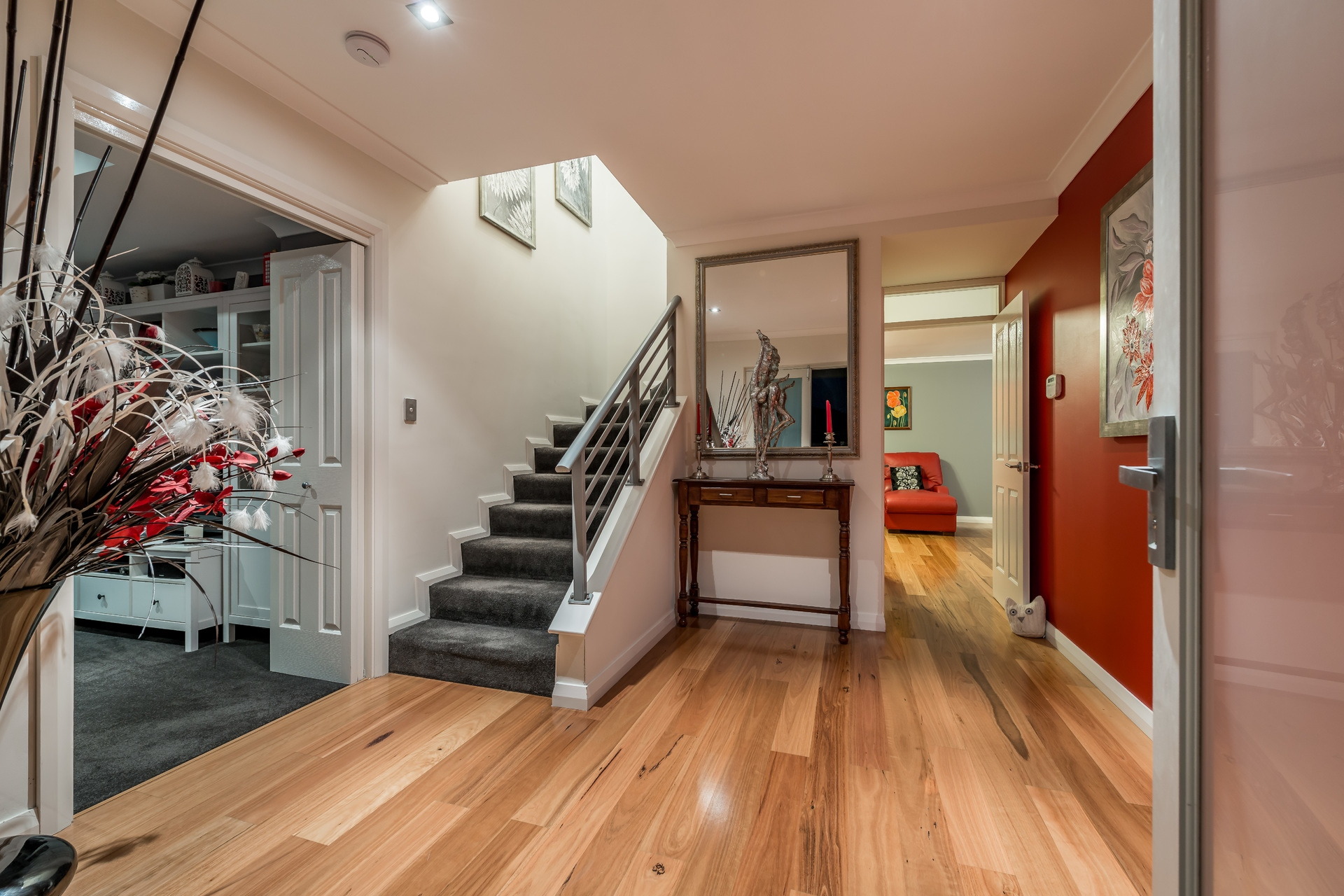 19 Nankeen Way, Gwelup - Thumbnail 2