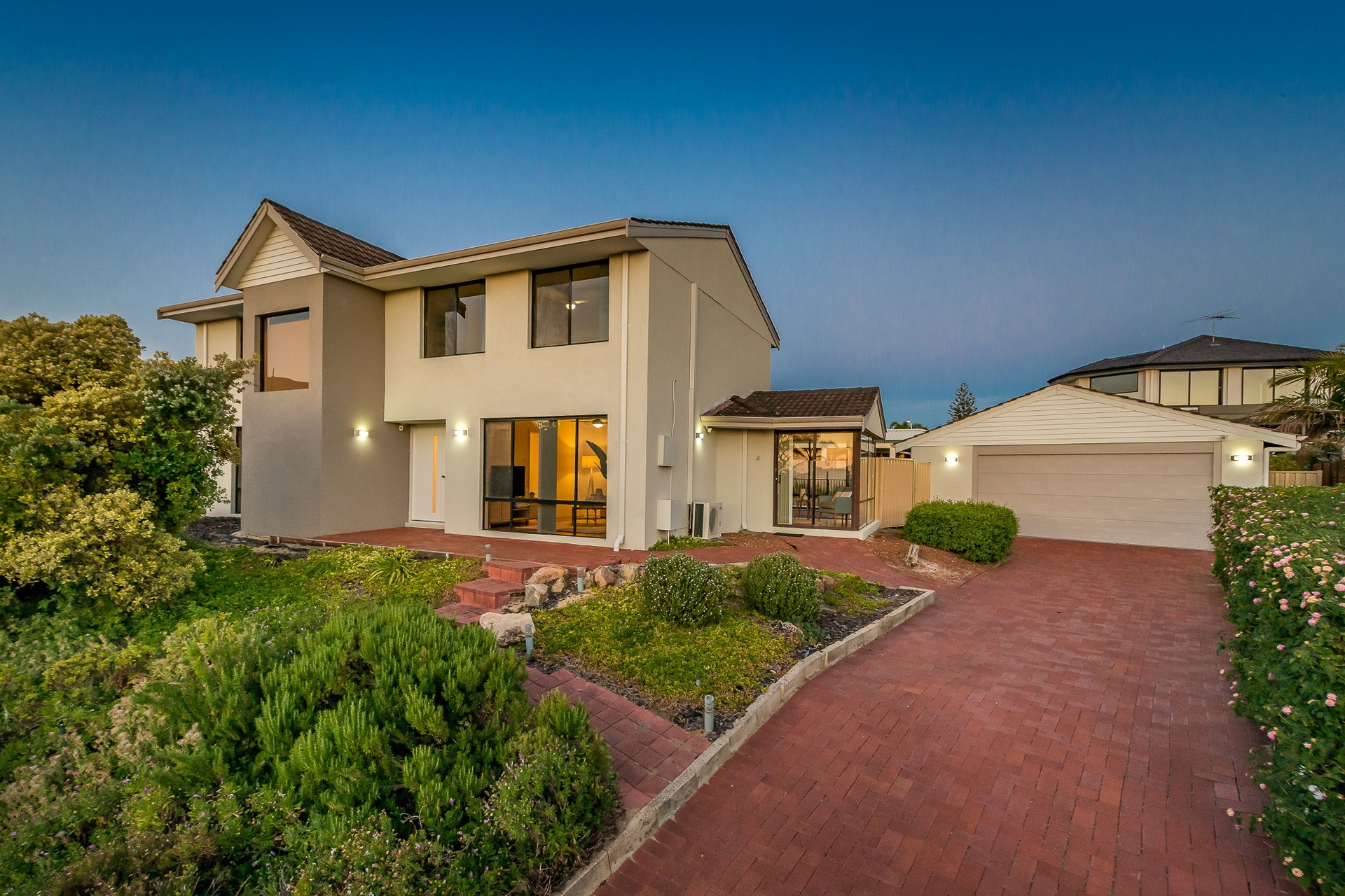 11 Syrinx Place, Mullaloo - Thumbnail 2