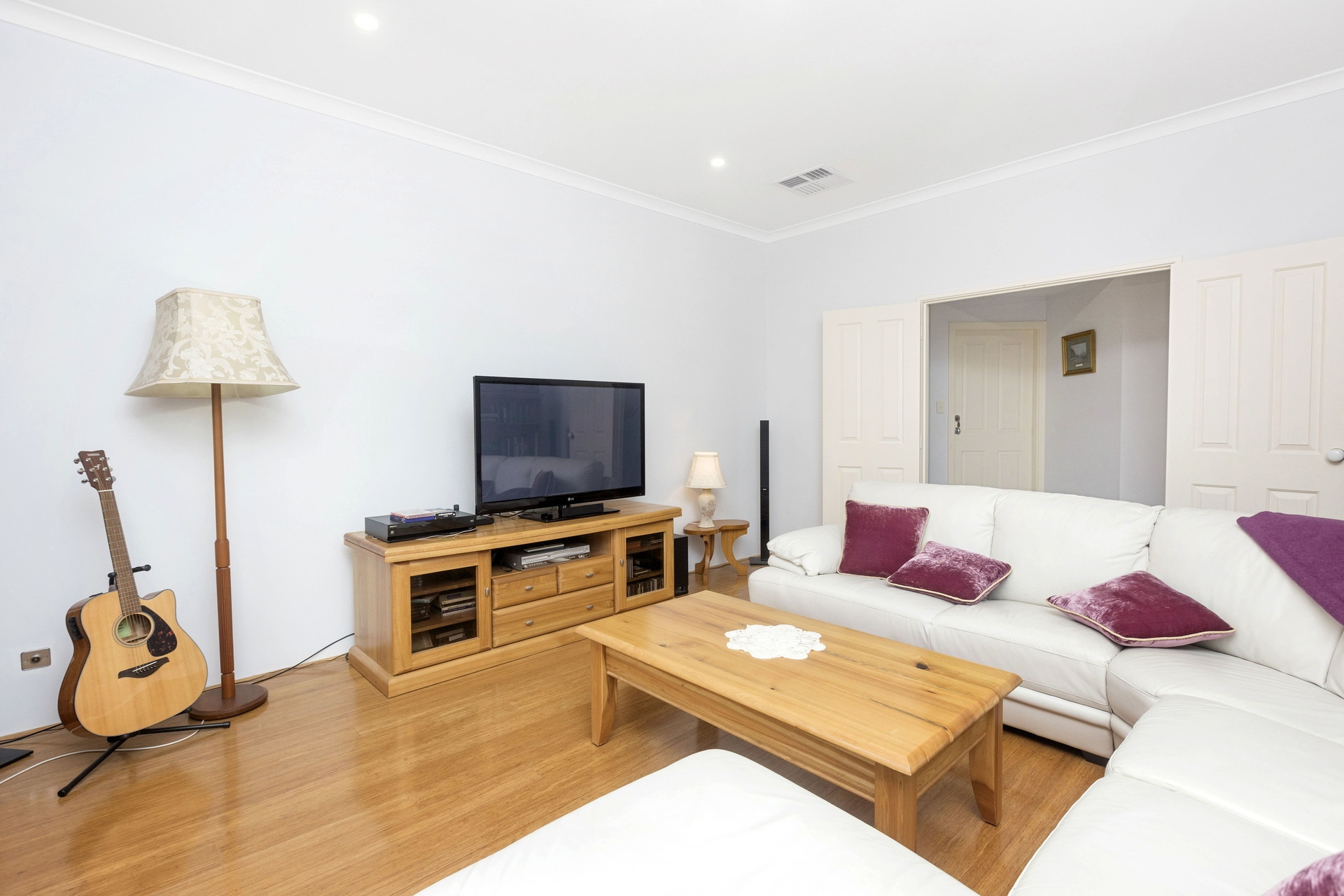 39 Jacana Circle, Gwelup - Thumbnail 4