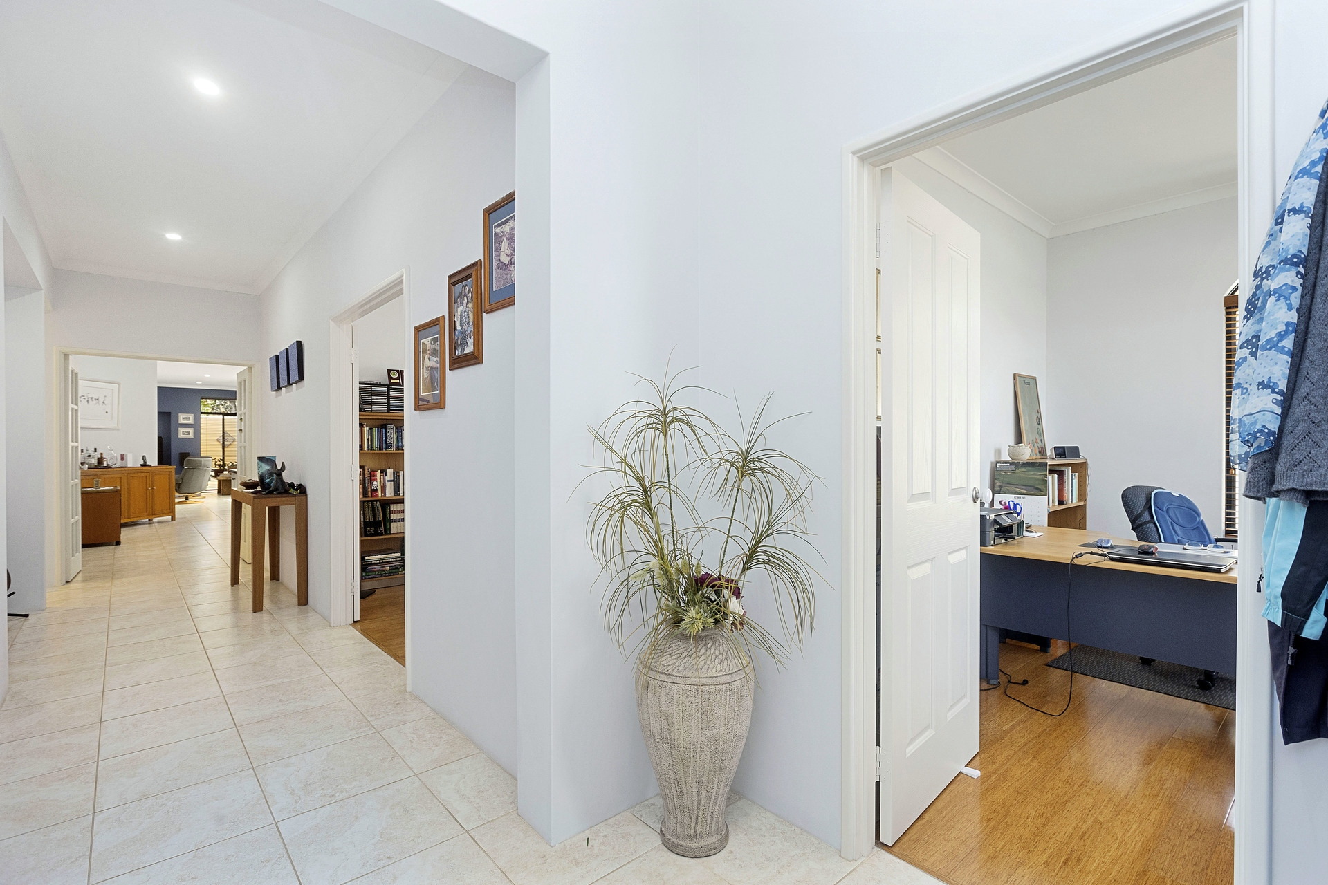 39 Jacana Circle, Gwelup - Thumbnail 7