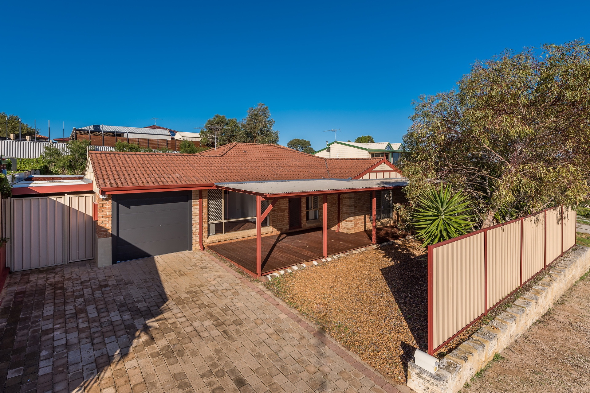 18 Loftia View, Clarkson - Thumbnail 2