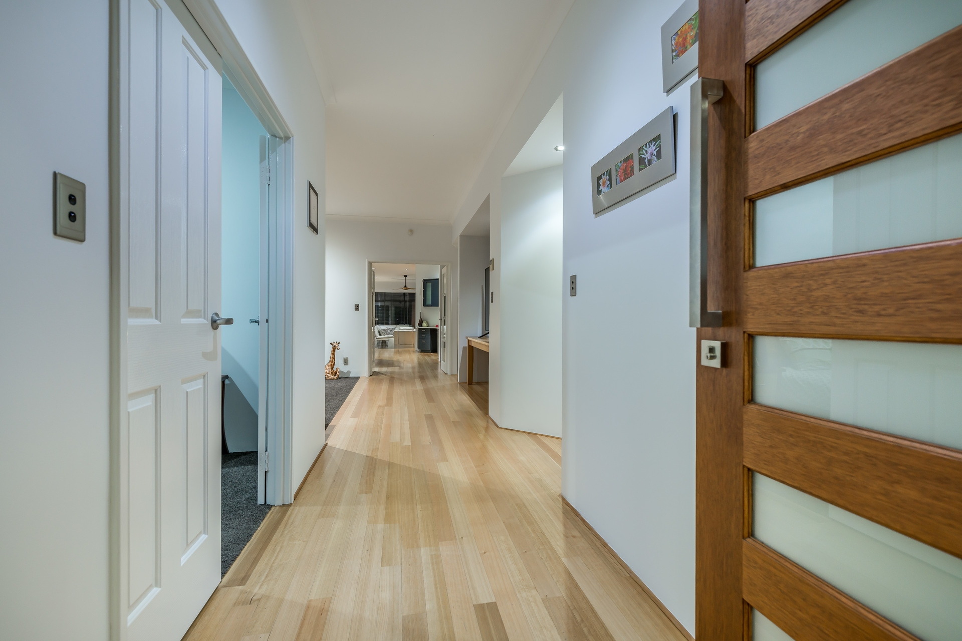 1 Settlers Circle, Gwelup - Thumbnail 8
