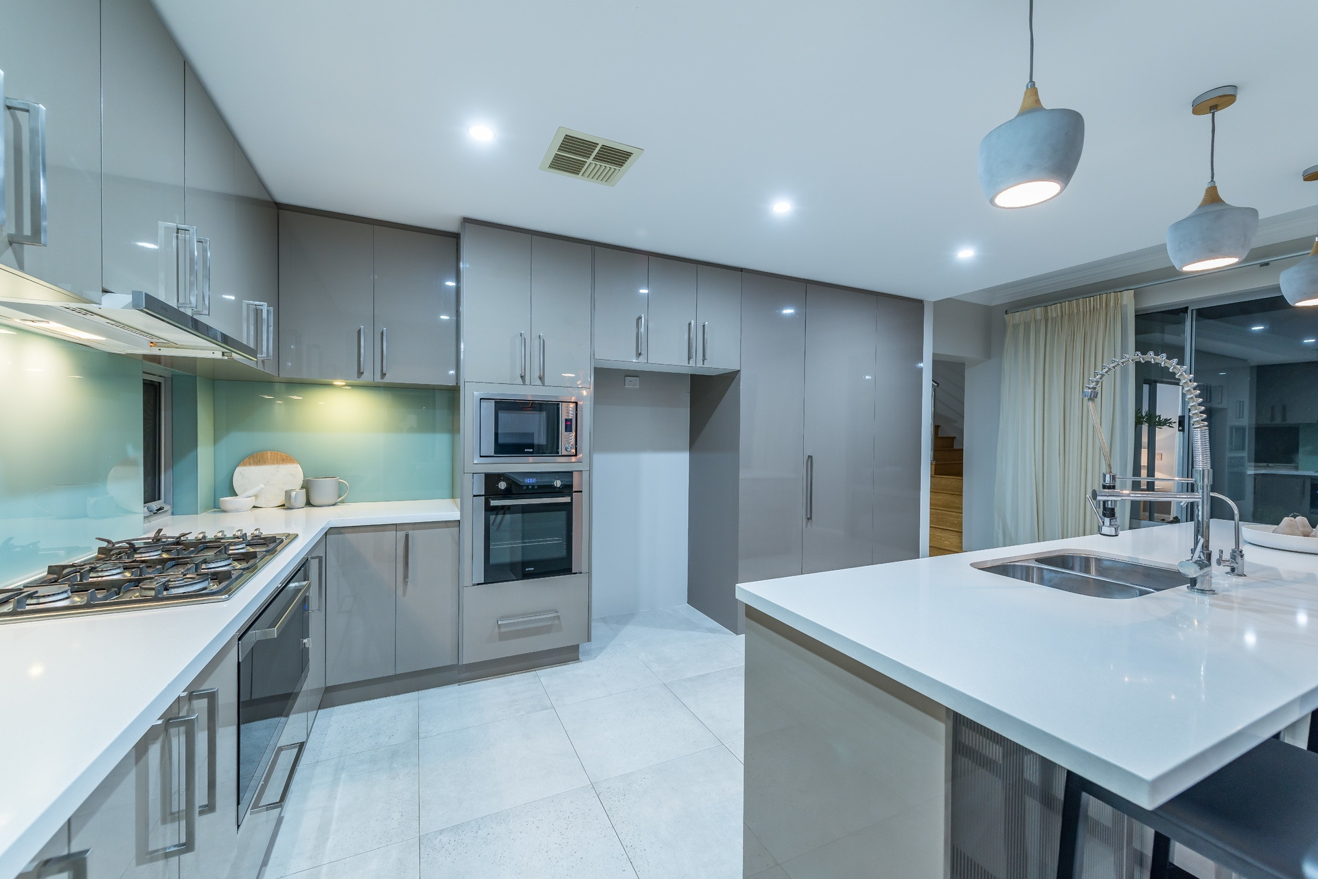 21 Eyrean Way, Gwelup - Thumbnail 8