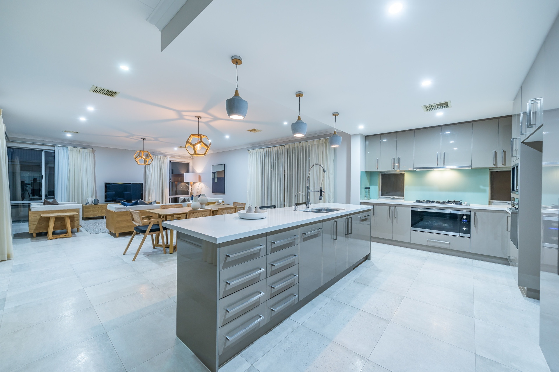 21 Eyrean Way, Gwelup - Thumbnail 3
