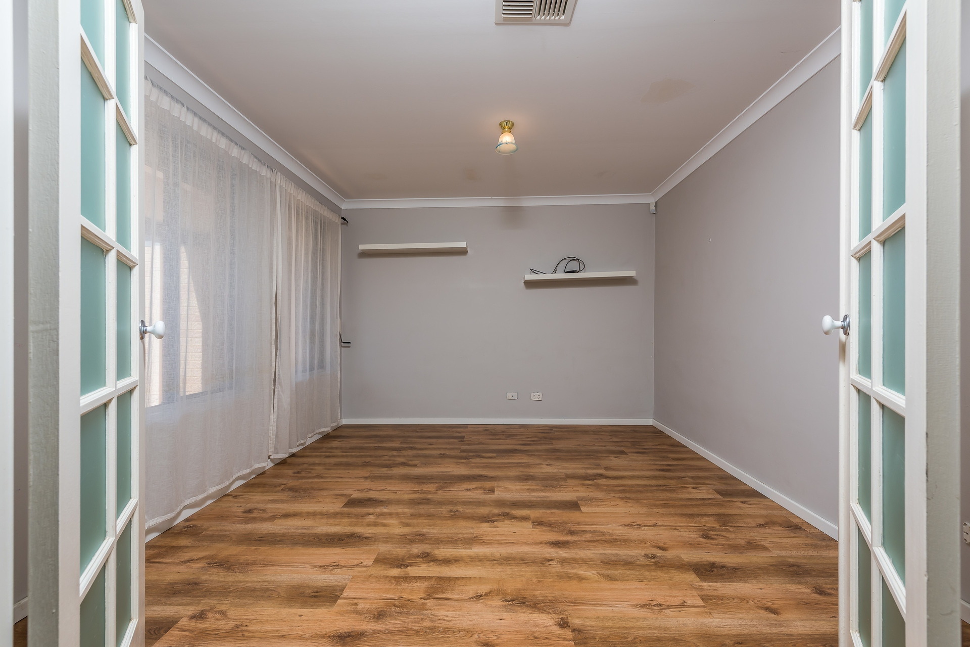 4 Woodstock Way, Butler - Thumbnail 6