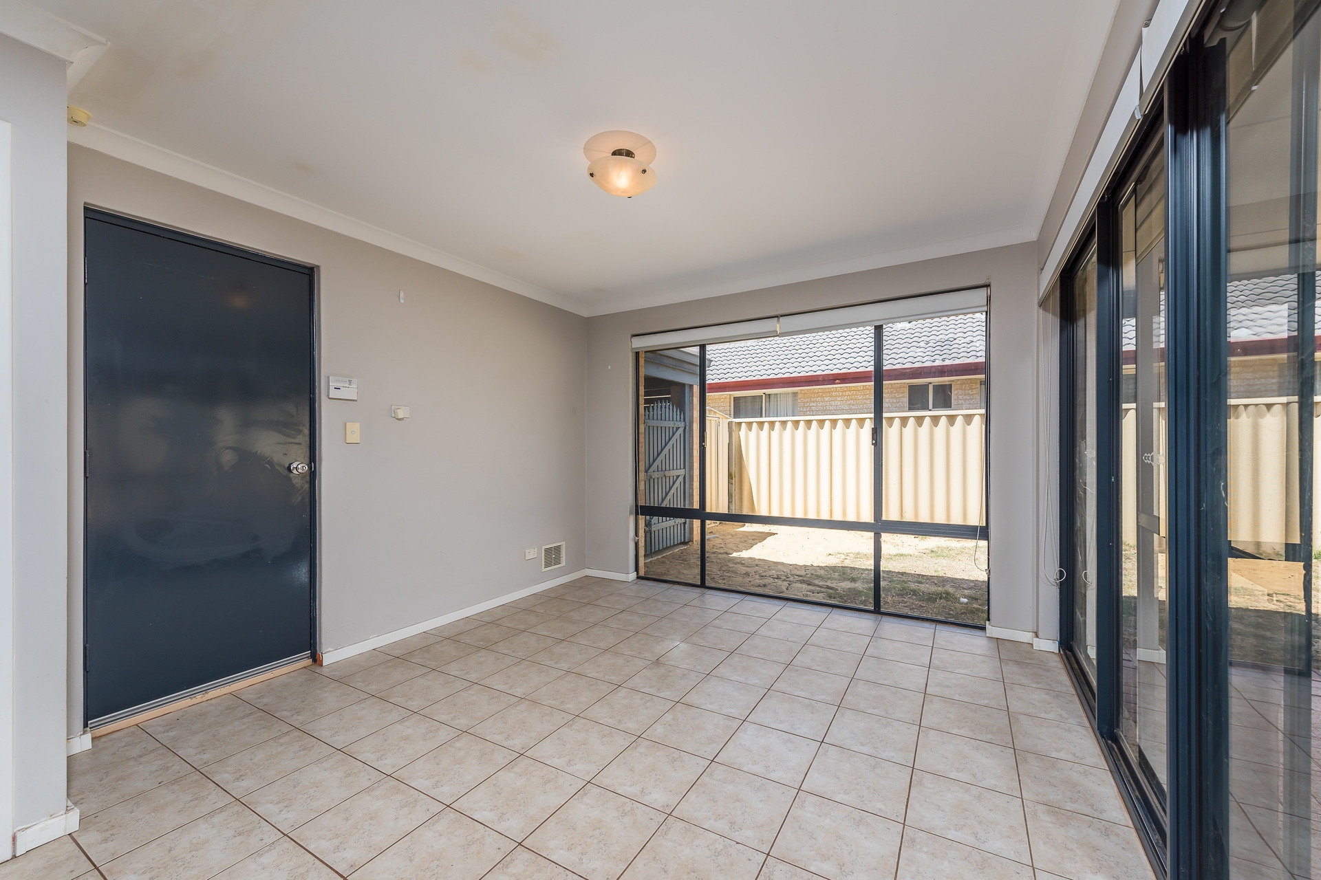 4 Woodstock Way, Butler - Thumbnail 7