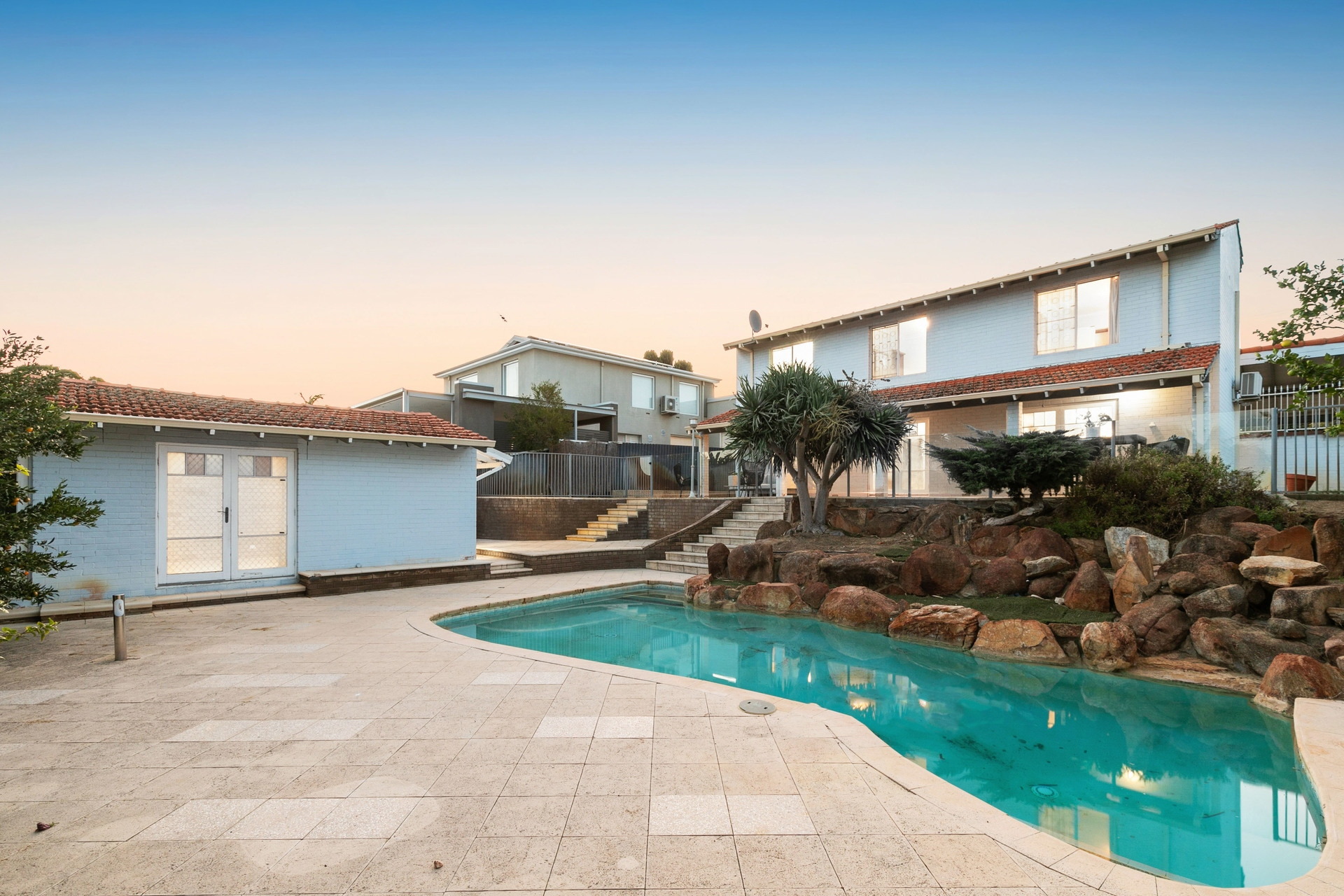 26 Meecham Way, Karrinyup - Thumbnail 3