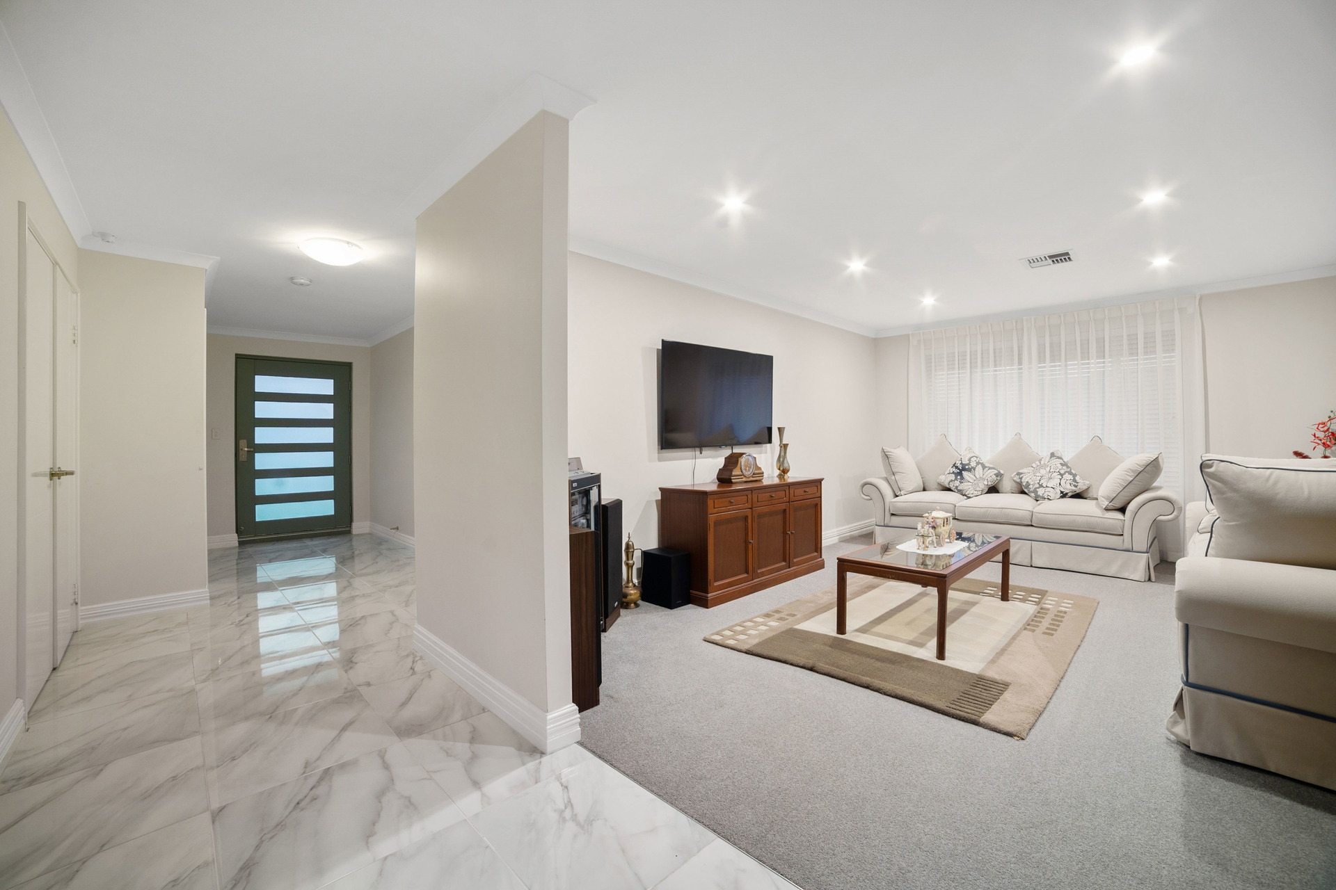 6 Calis Avenue, Iluka - Thumbnail 2