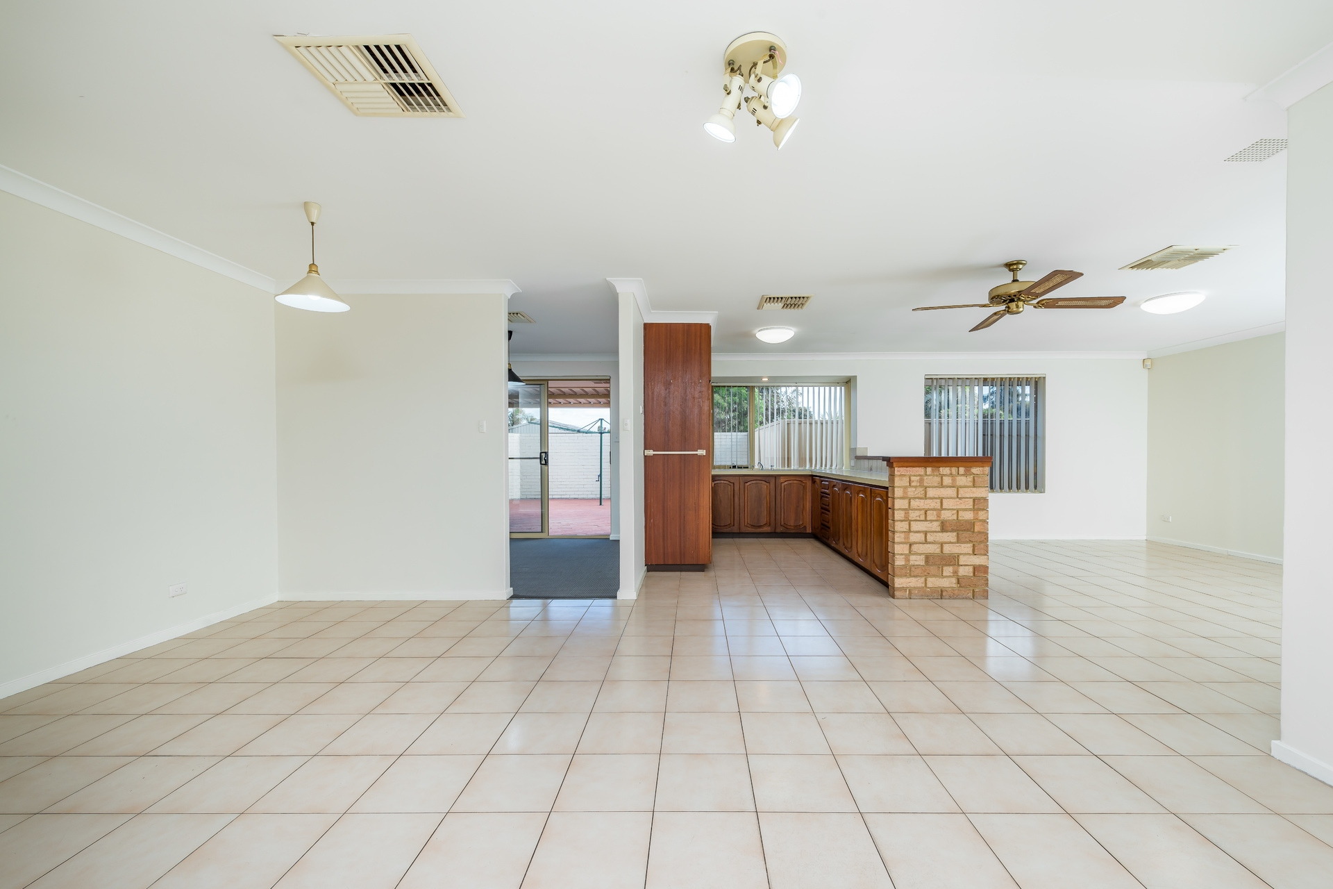 34 Redgum Way, Morley - Thumbnail 8