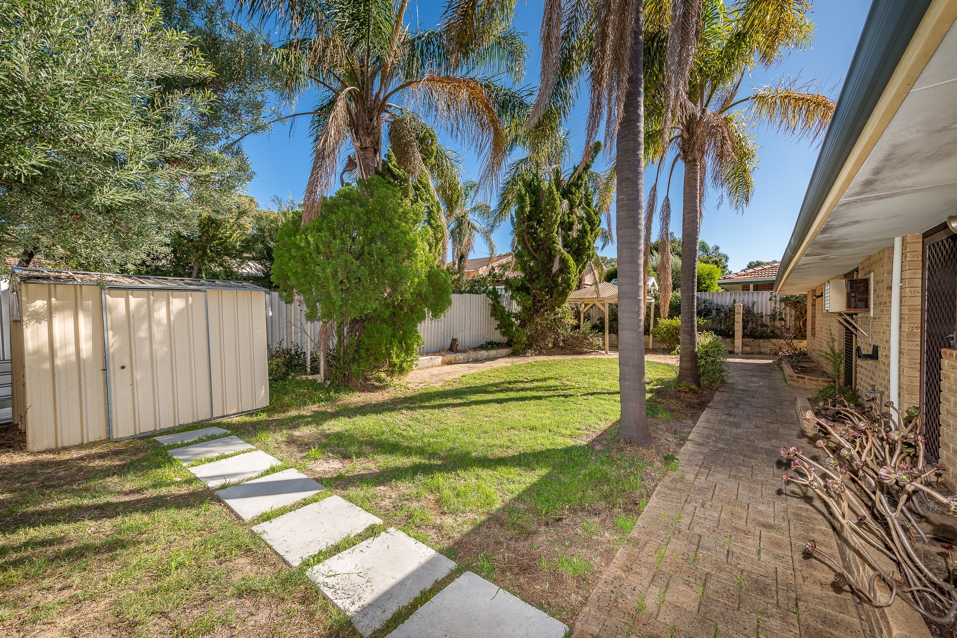 23 Alfreton Way, Duncraig - Thumbnail 2