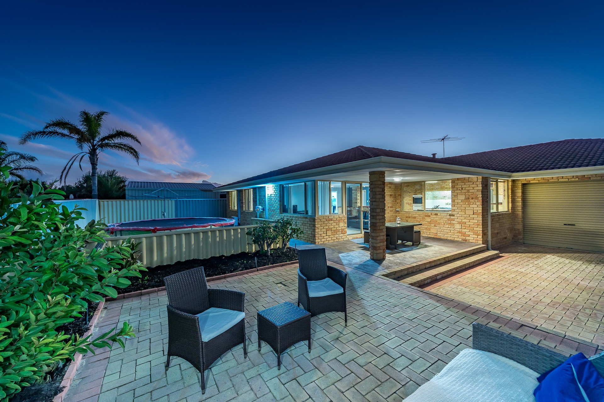 11 Carrick Way, Kinross - Thumbnail 2