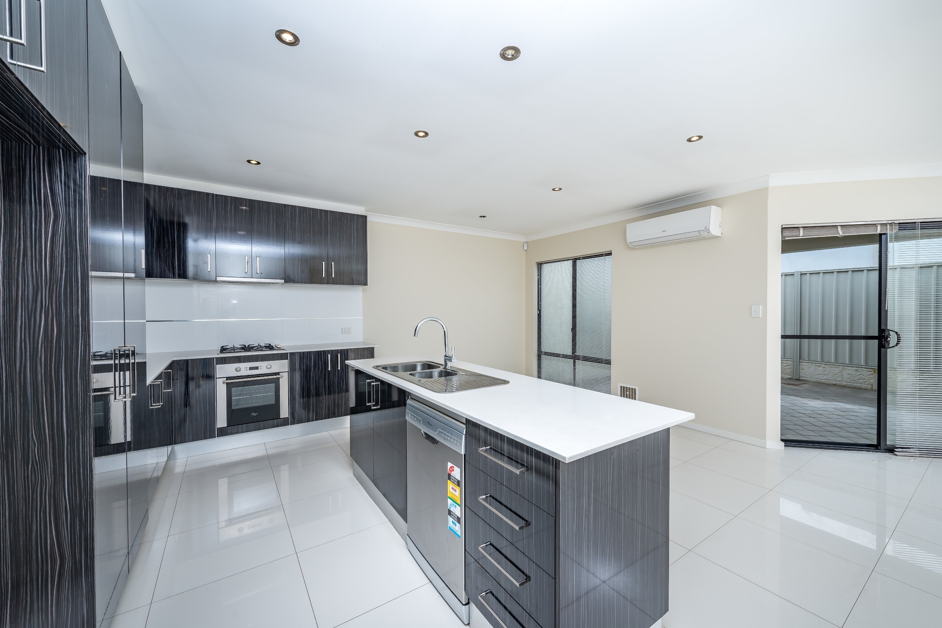 89B Arkana Road, Westminster - Thumbnail 8