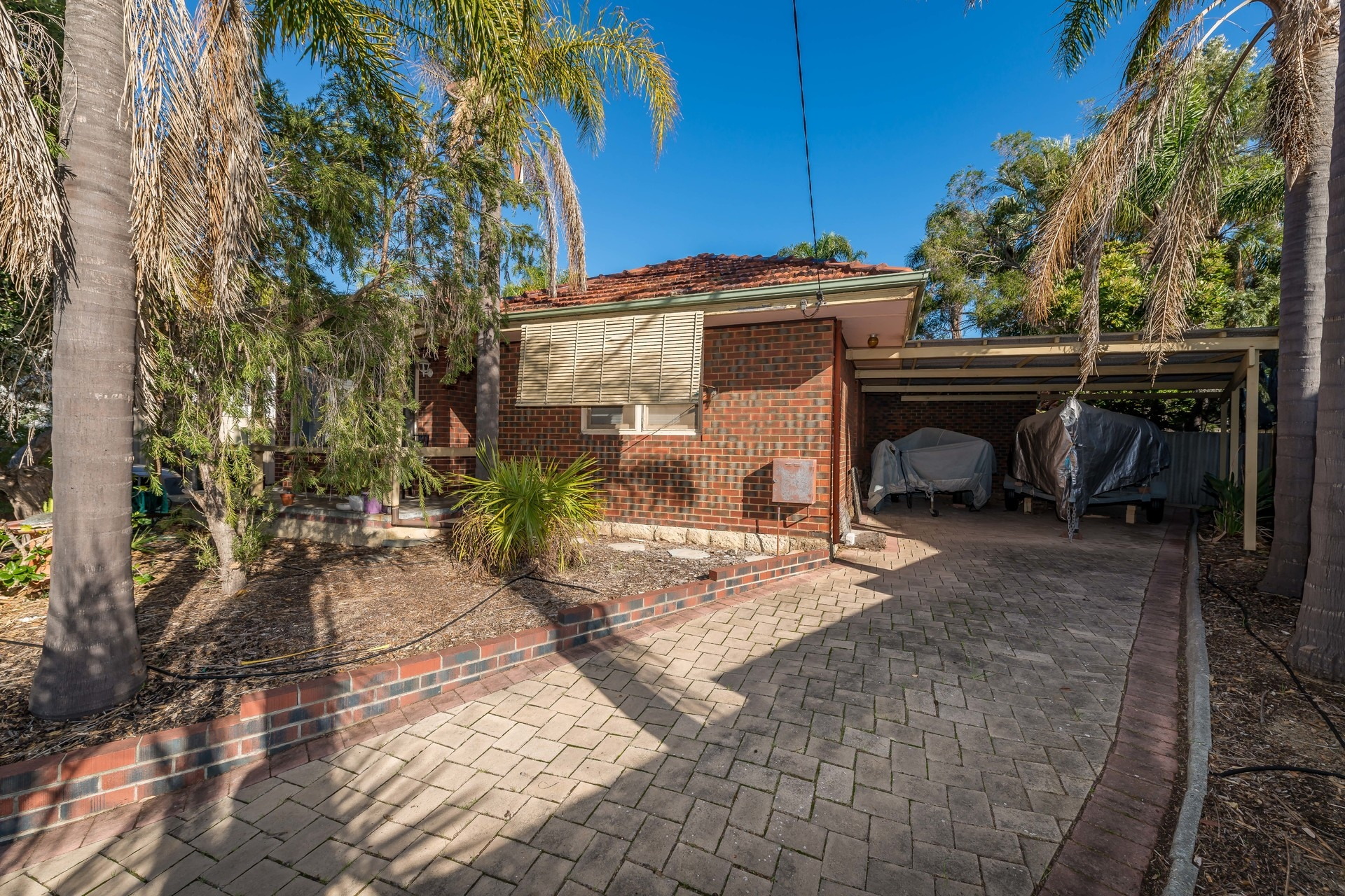 House Sold 16 Bridgewater Crescent, Karrinyup