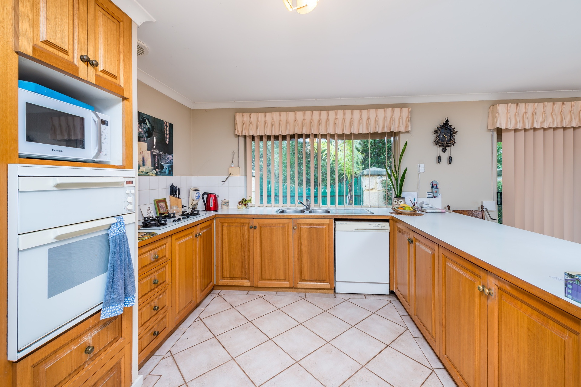 10 Lakewaters View, Gwelup - Thumbnail 7
