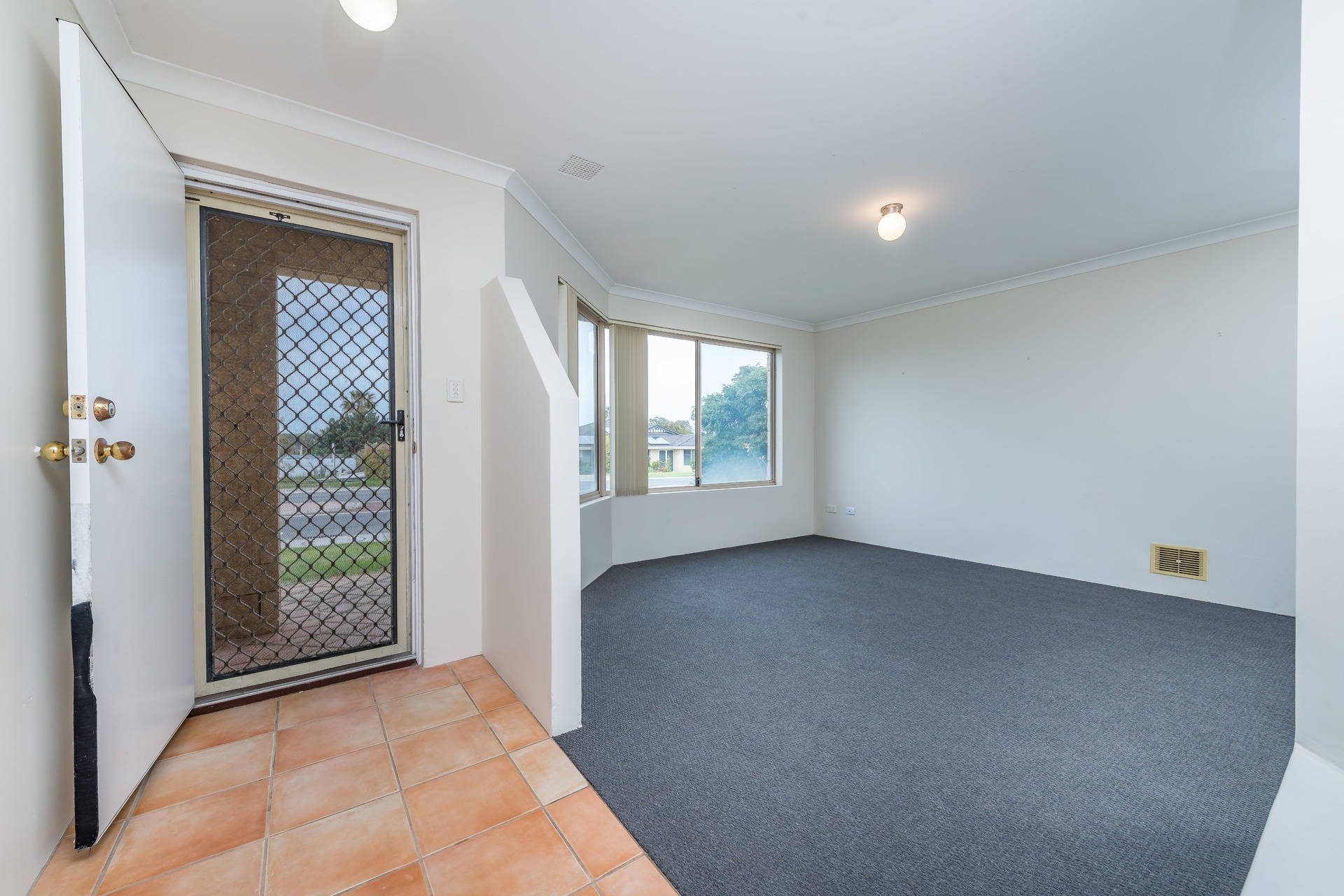 House Sold 40 Santa Barbara Parade, Quinns Rocks