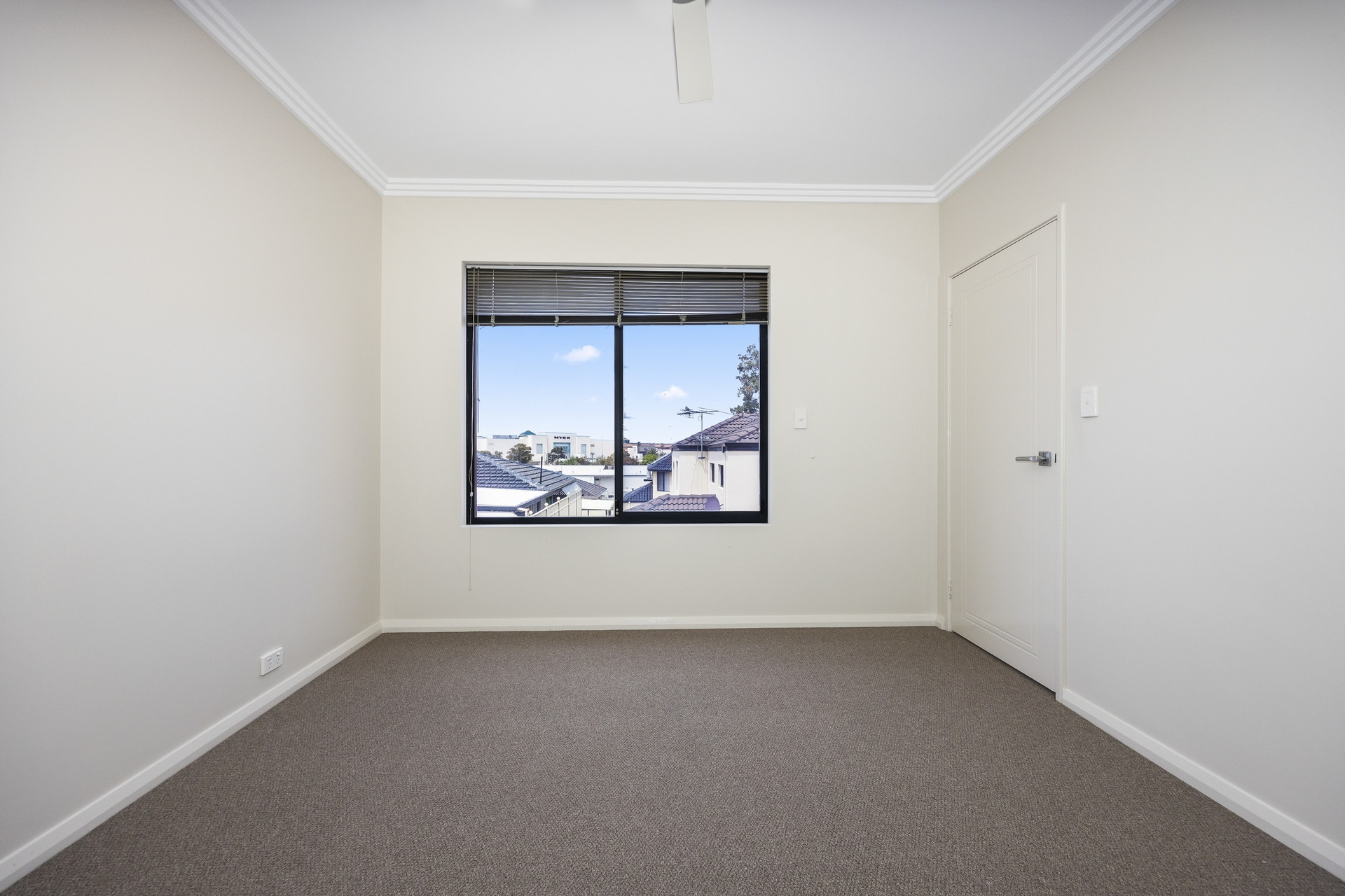 Townhouse Sold 21c Wheeler Street, Morley
