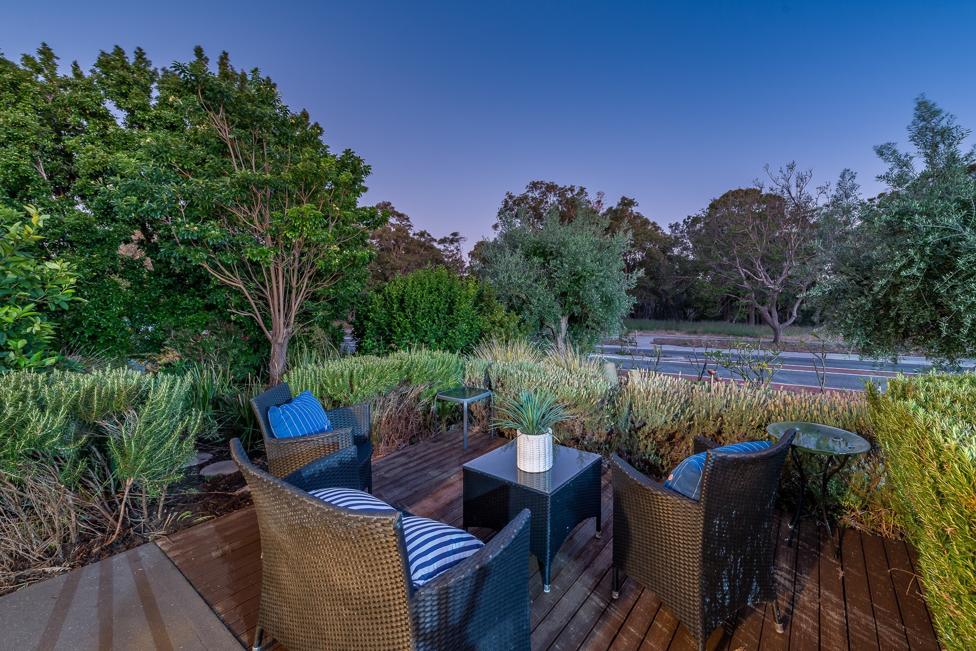 14 Castlegate Way, Woodvale - Thumbnail 2