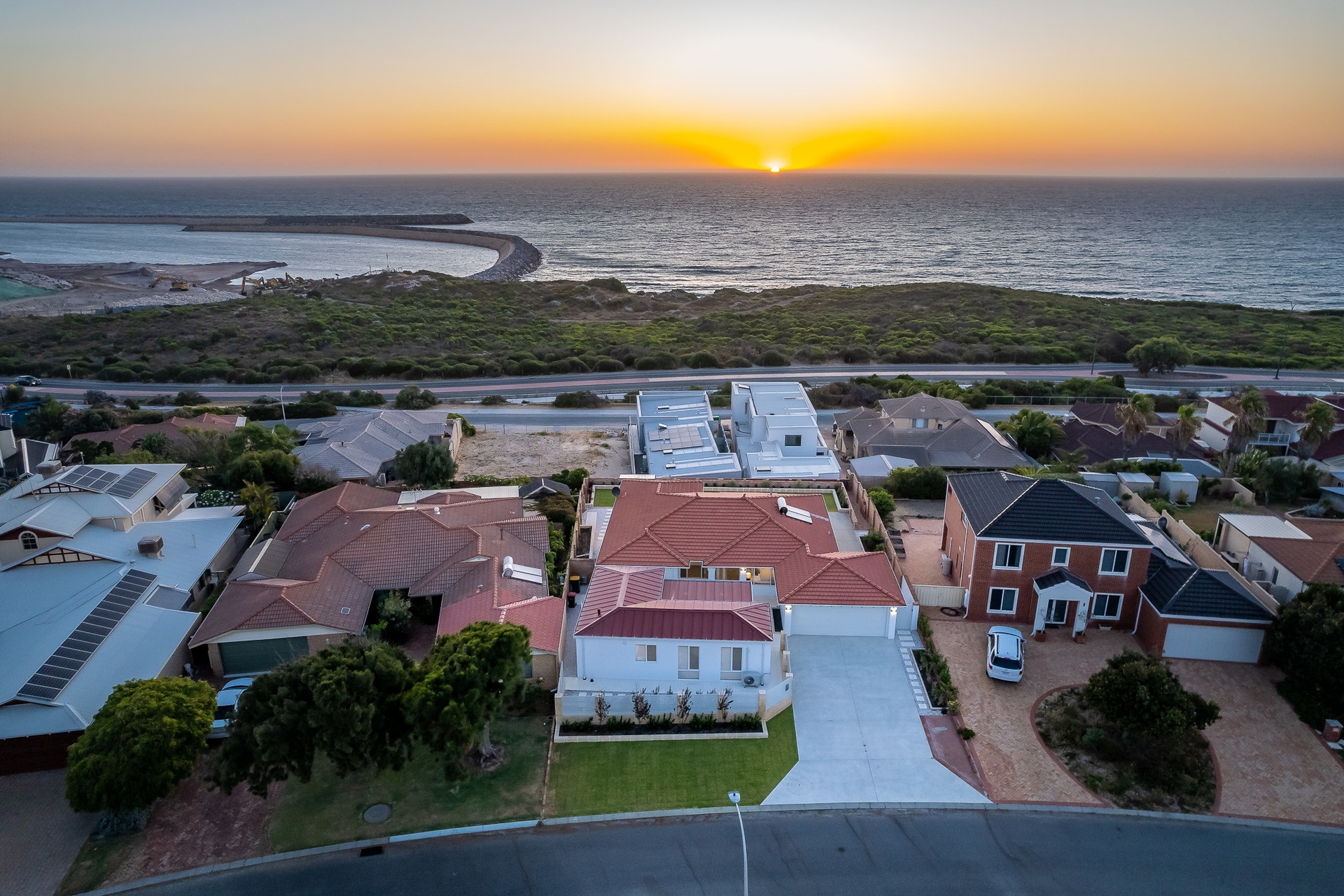 11 Calypso Retreat, Ocean Reef - Thumbnail 2