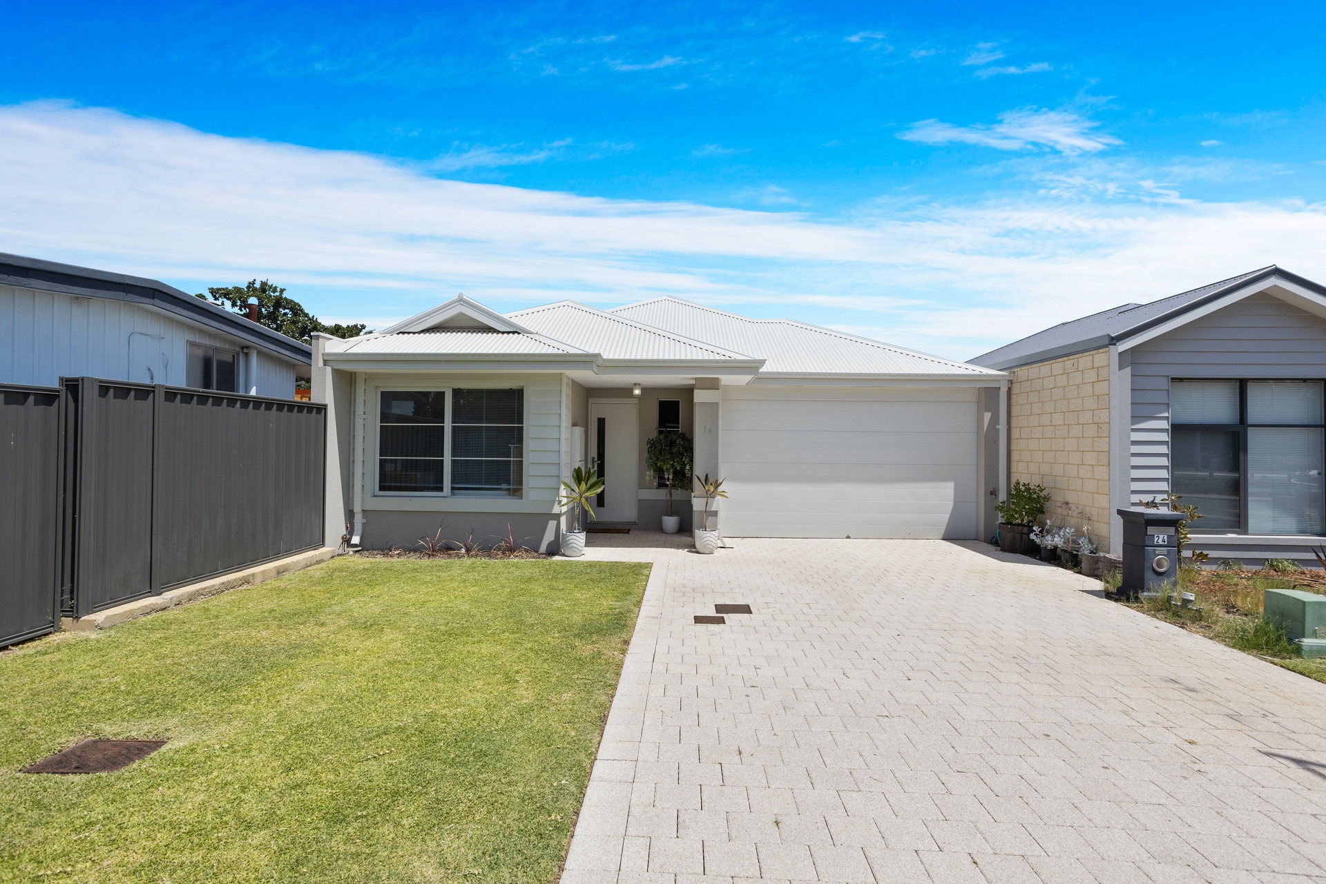 24 Moscato Way, Woodvale - Thumbnail 2
