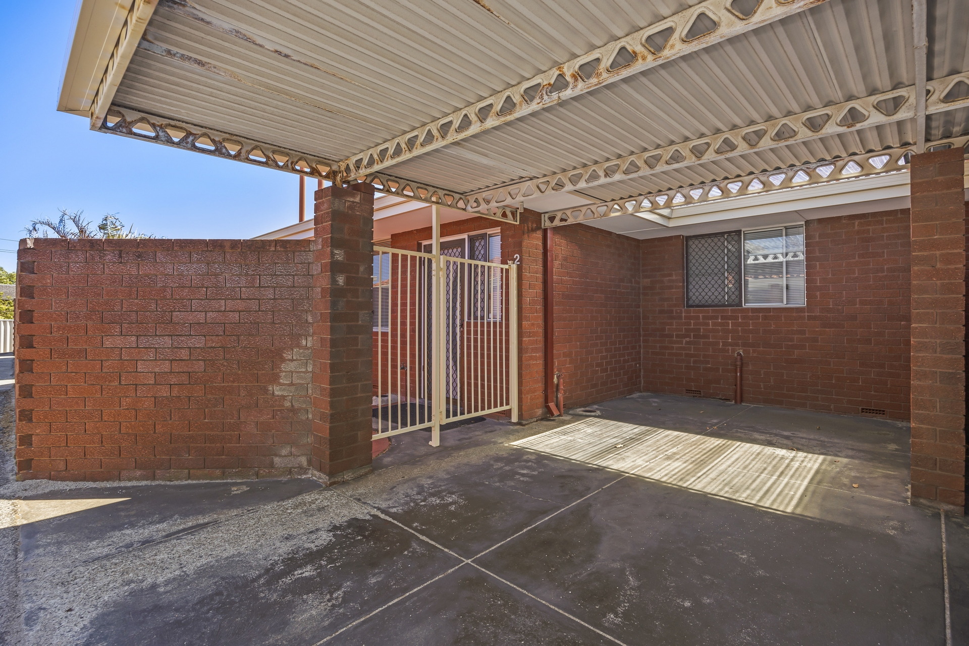 2/121 Edward Street, Osborne Park - Thumbnail 2