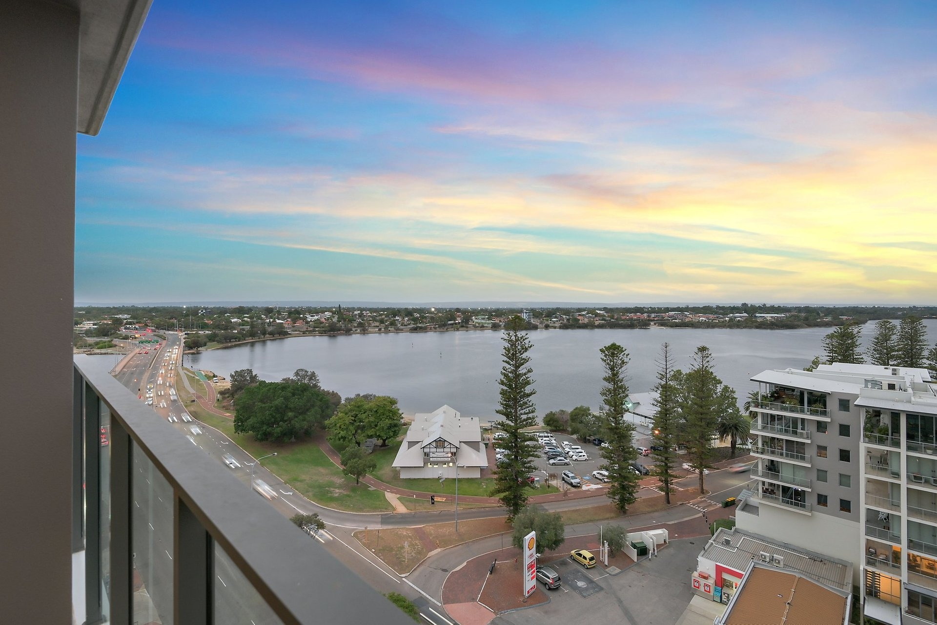 1007/908 Canning Highway, Applecross - Thumbnail 2
