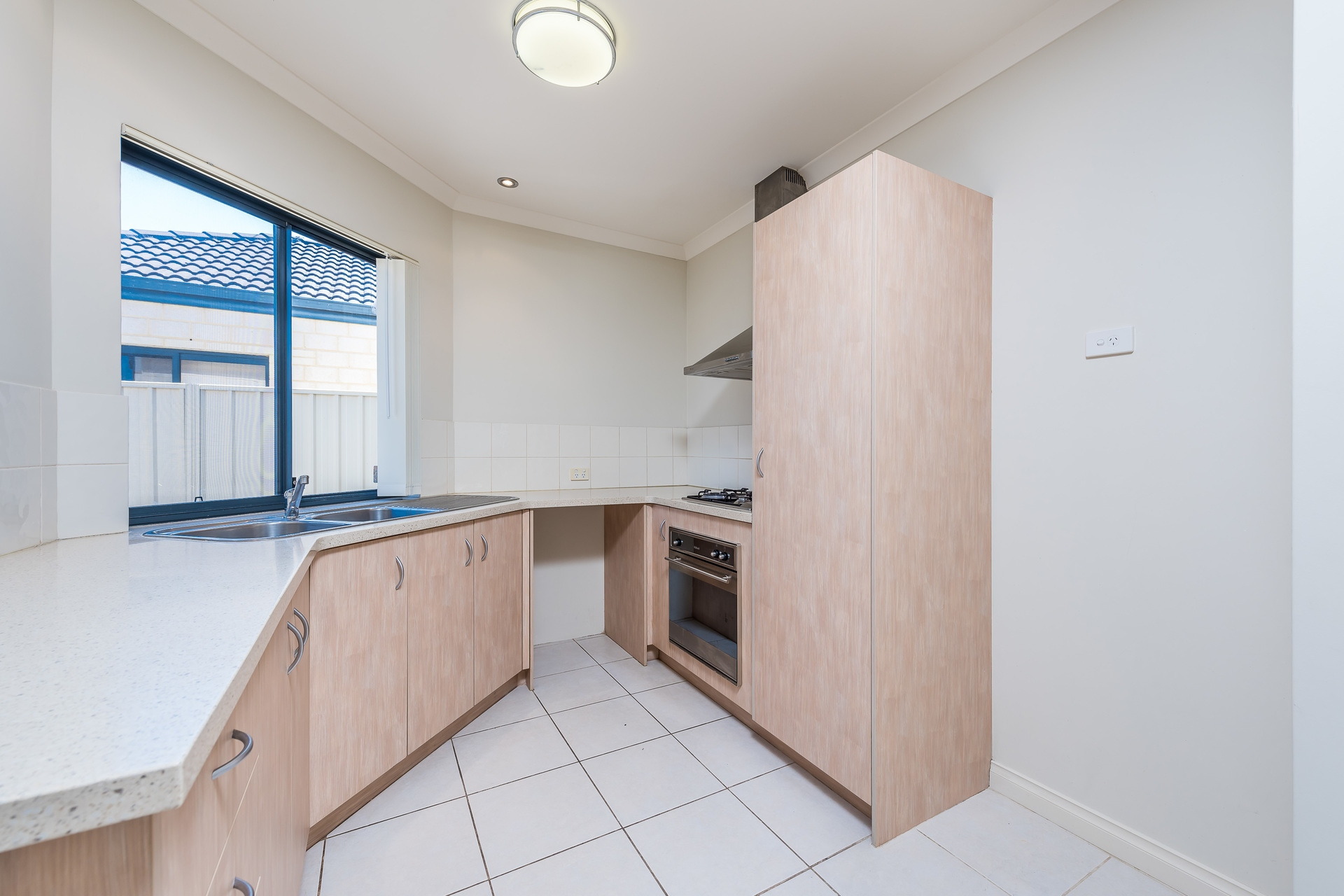 14a Russell Street, Morley - Thumbnail 5