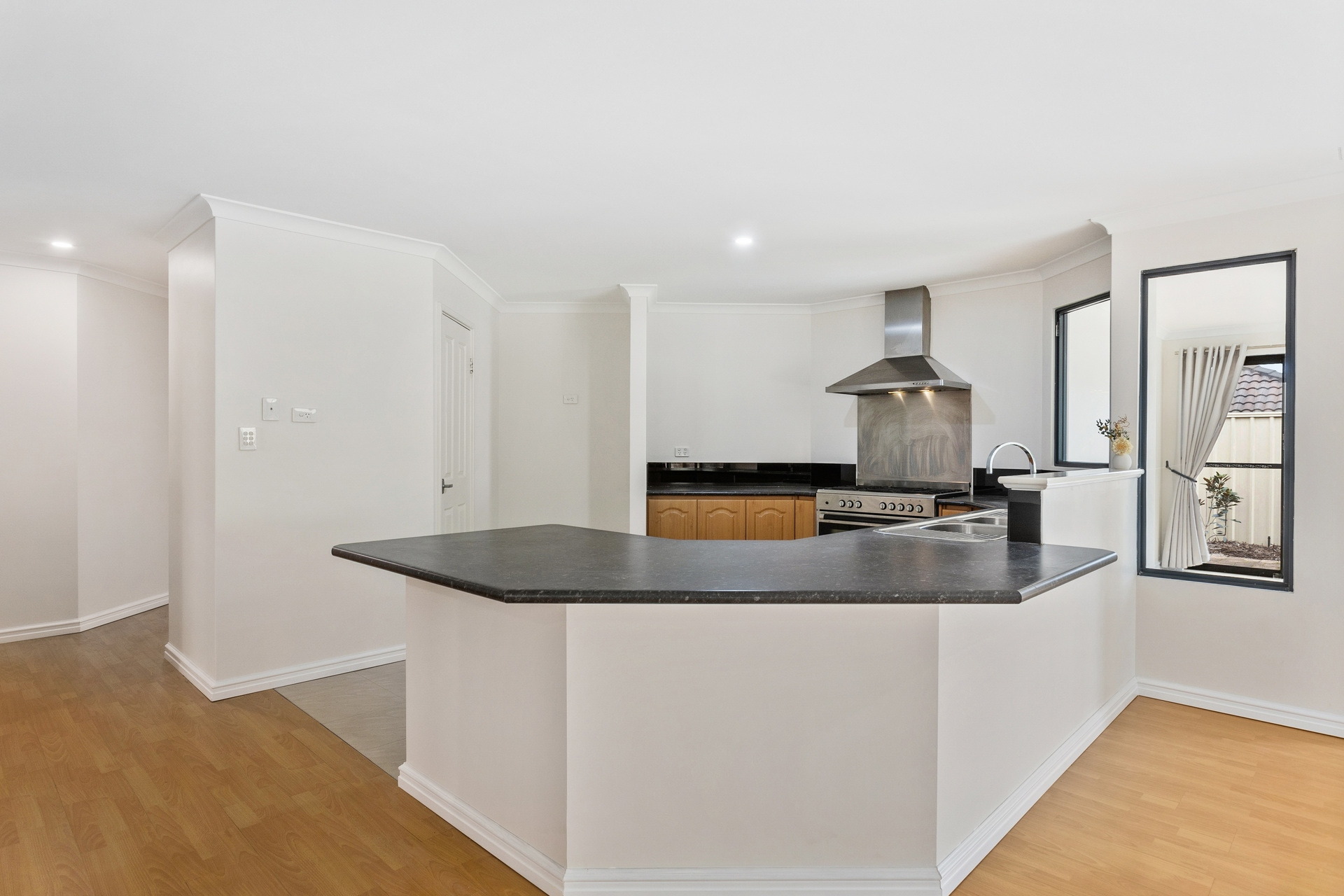 20 Bazille Crescent, Tapping - Thumbnail 8