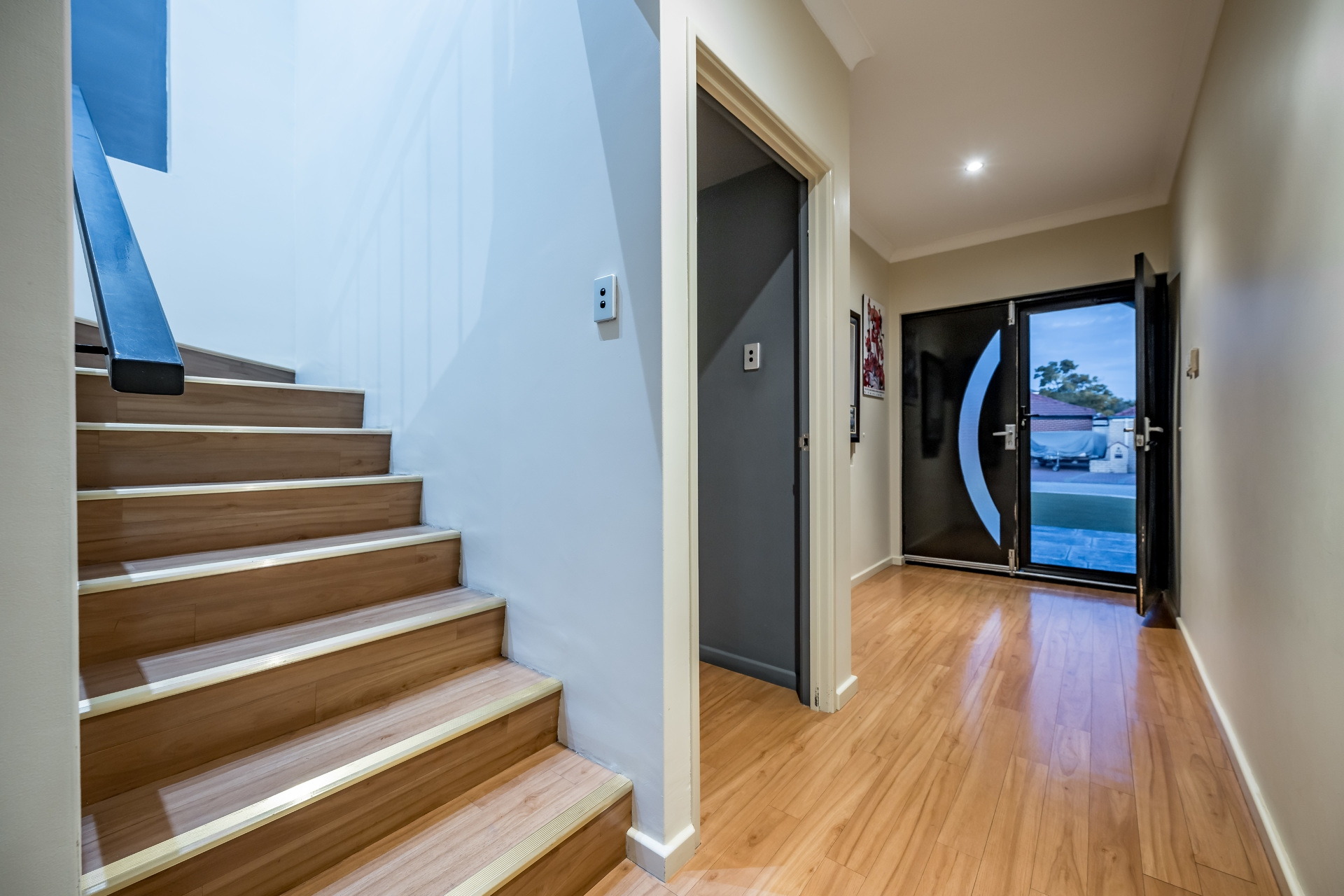 41 Elyard Crescent, Stirling - Thumbnail 4
