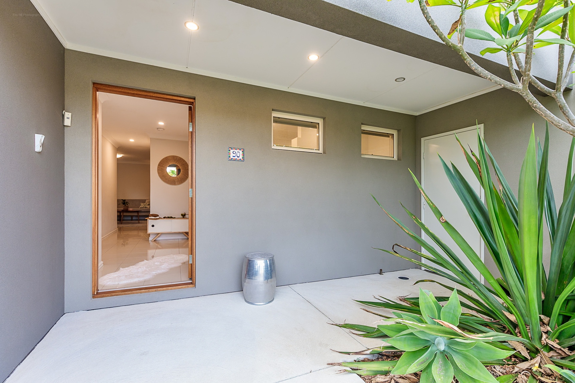 90 Wheatstone Drive, Kiara - Thumbnail 4
